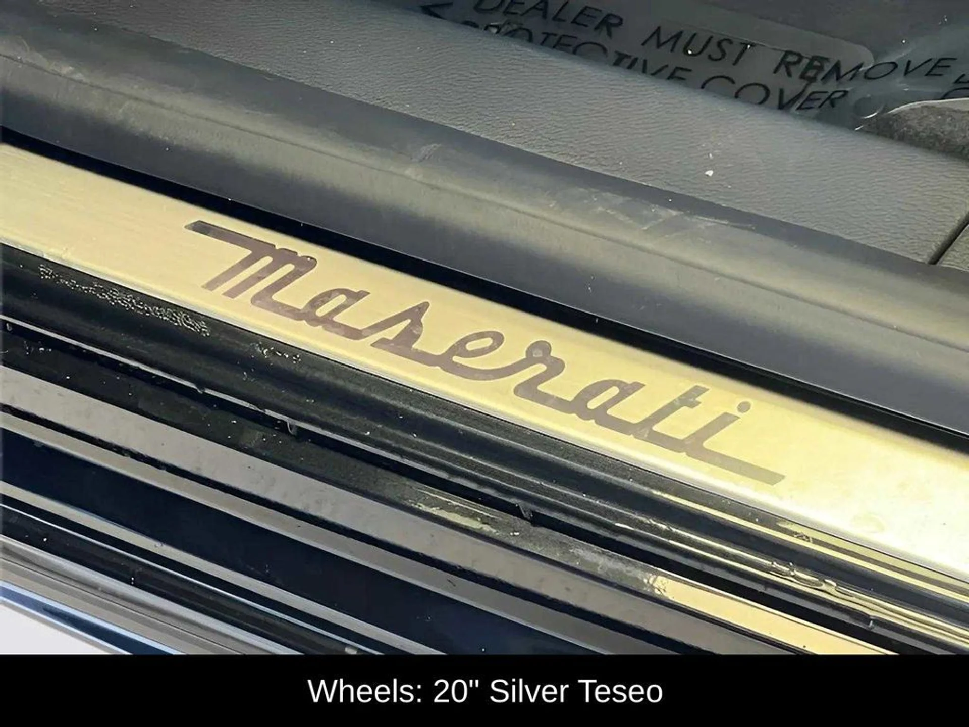 mph013_4255247298_832f59e9b9db0efe2cf136388cd06df8x_9e1cb43f96