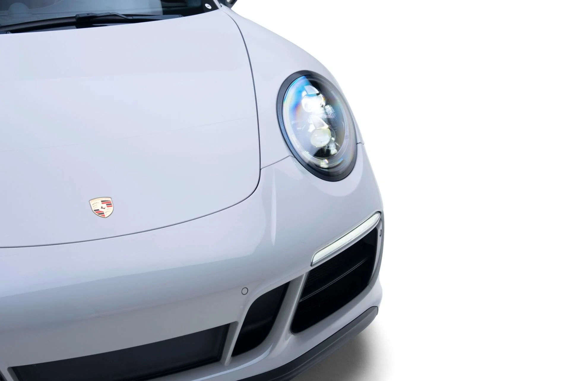 mph013_4266077202_Used_2019_Porsche_911_Carrera_GTS_1780071500_c540102243
