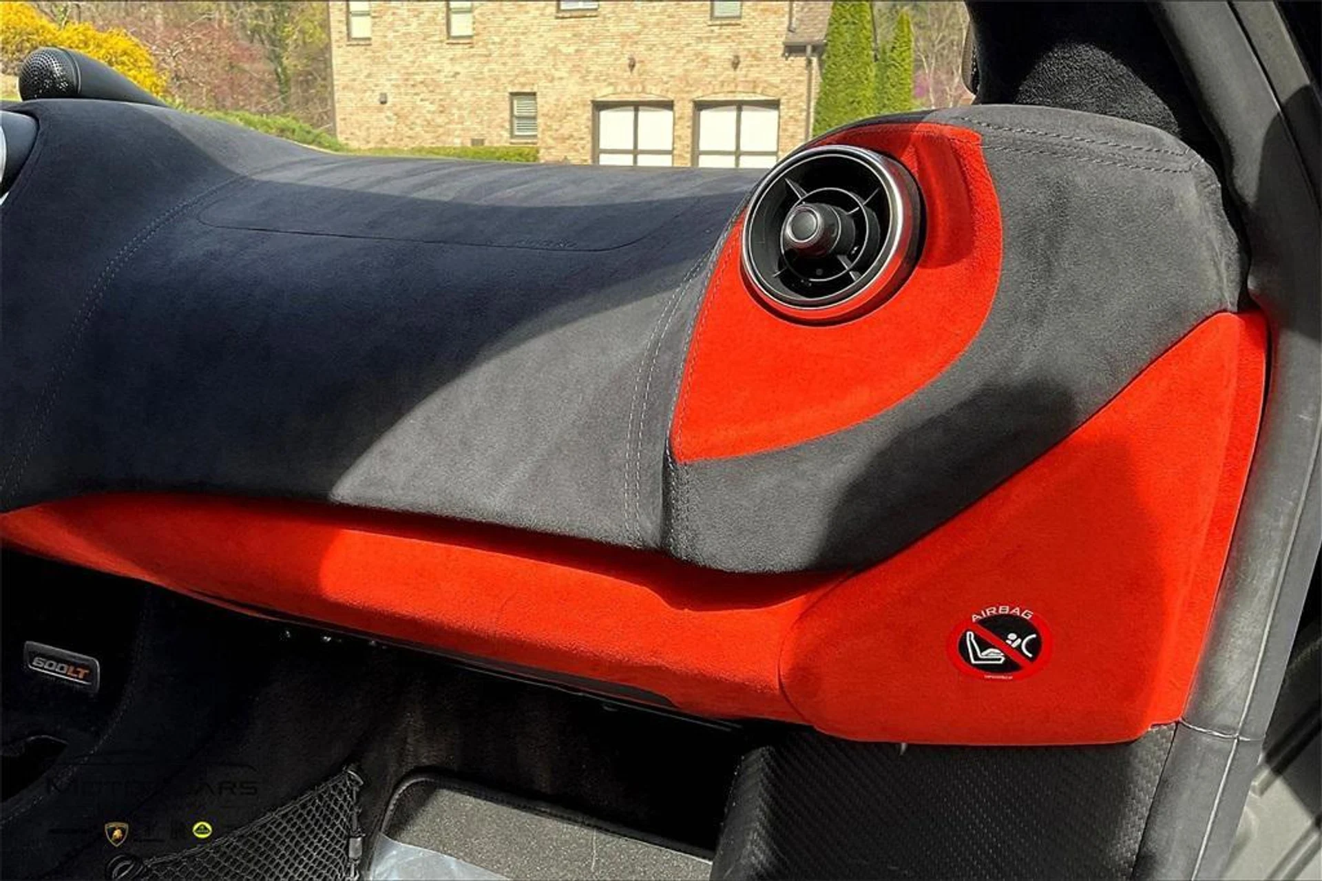 mph013_4273345461_g_S10_XJ_Id_Ipltfuccb1_Iz_Anax_A1_I_c389c9af0e