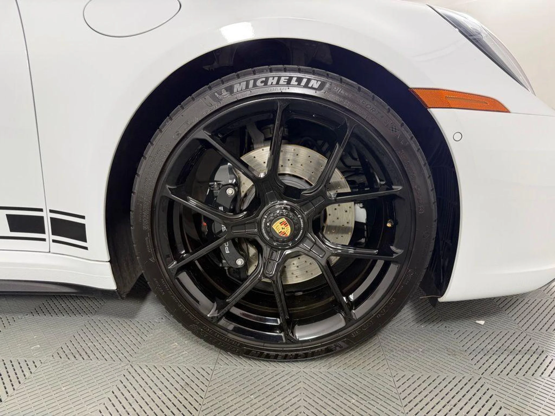 mph013_4283856178_c_Ab_Jj_Bu_HB_4_Zt_IM_1sk_ER_2dm_Zt1o_U_ffc9935175