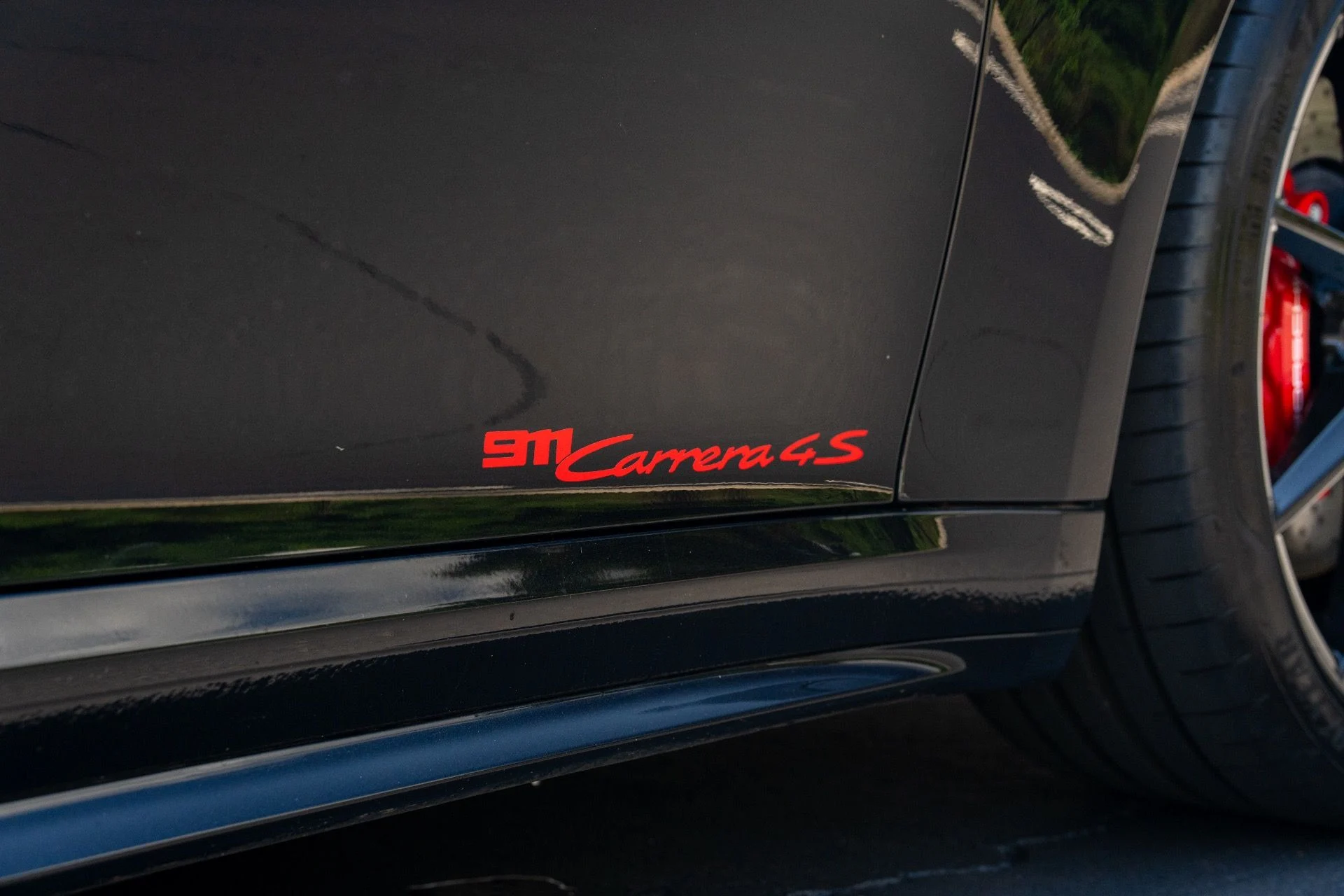 mph013_428732945_Used_2024_Porsche_911_Carrera_4_S_1758921760_cbc8a918ad