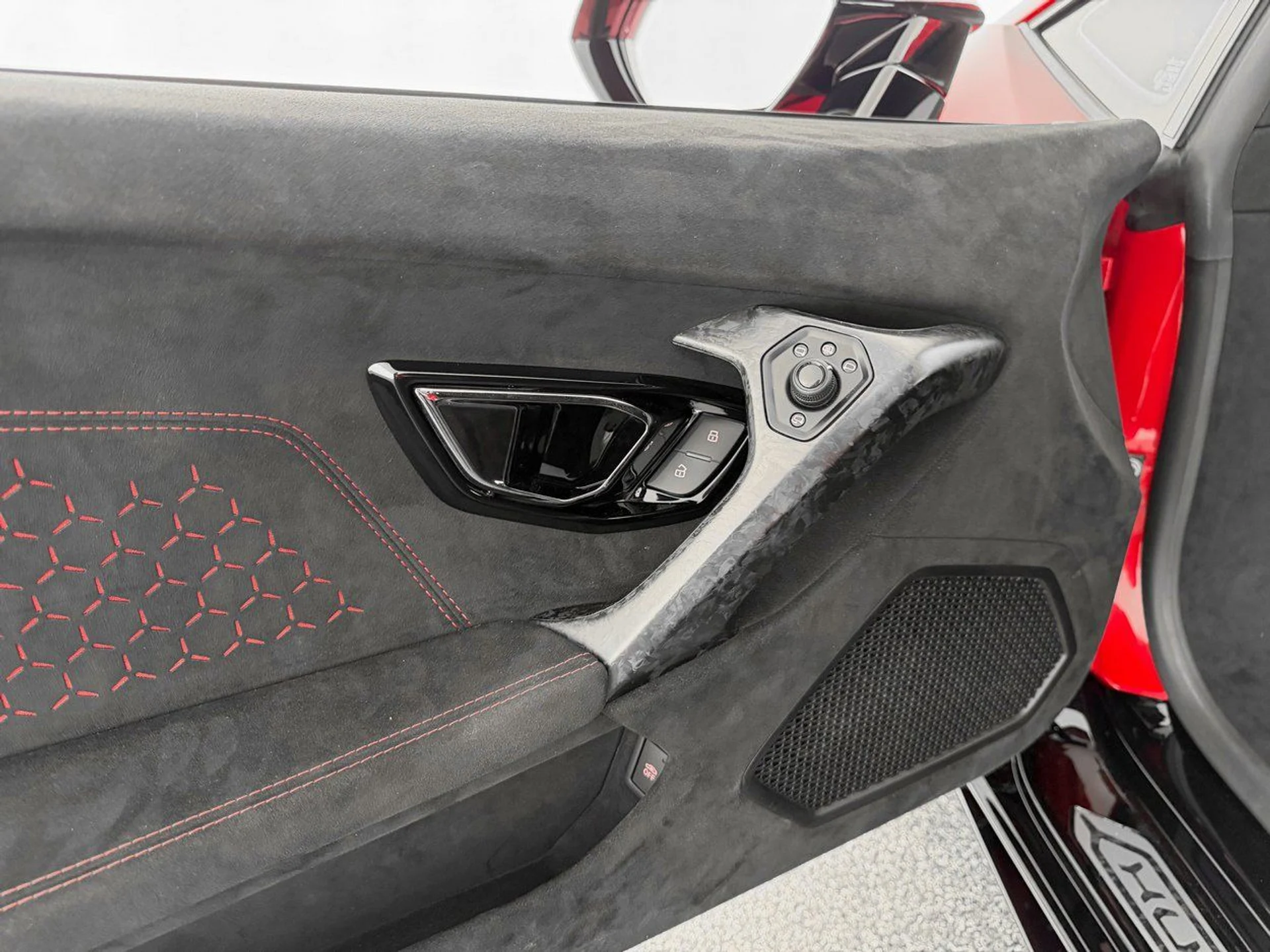 mph013_428775856_6ae1b9e151f25768b27fc16d553b80d4x_440bcaba33