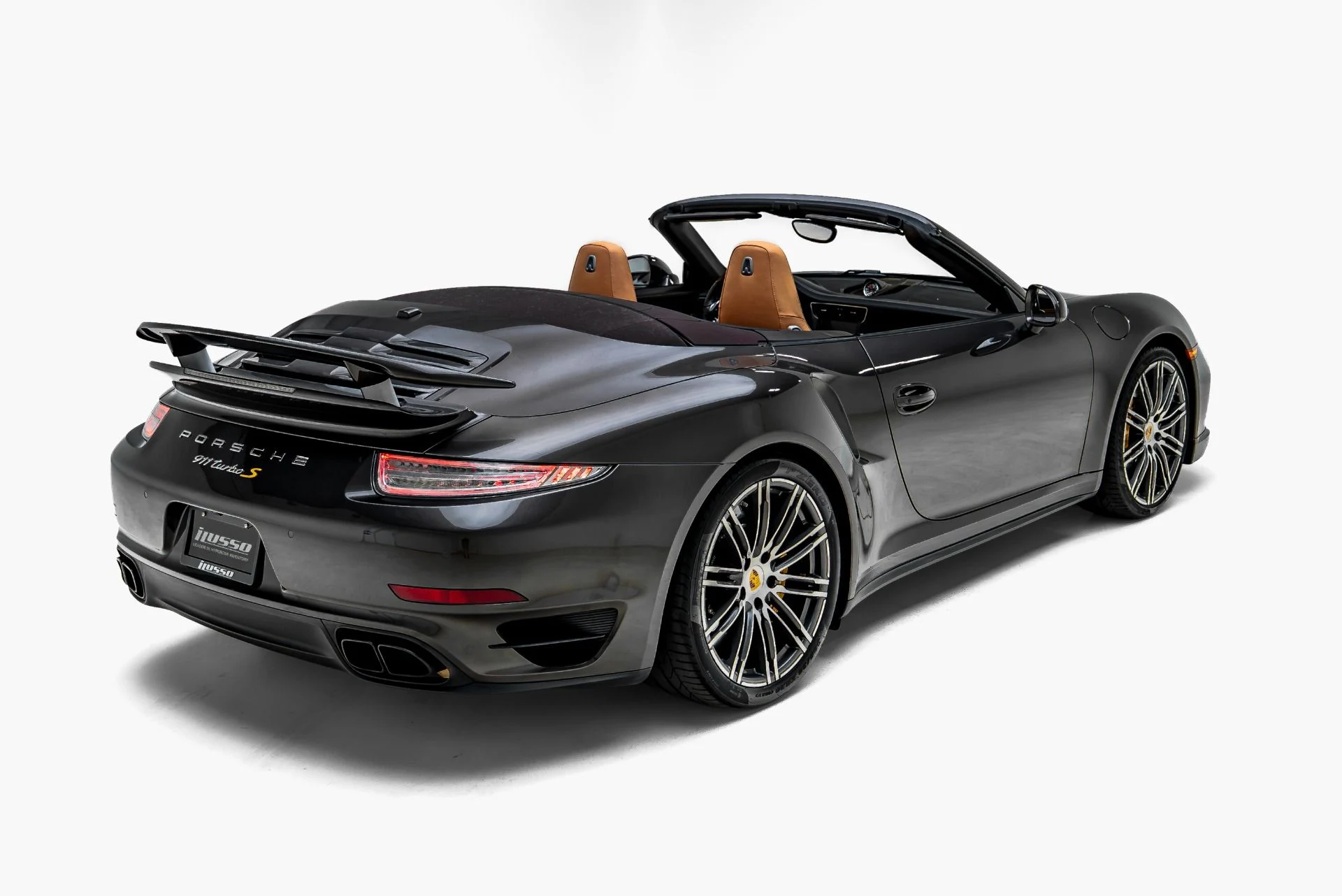 mph013_4287762511_Used_2015_Porsche_911_Turbo_S_1783626484_b646bd0d04