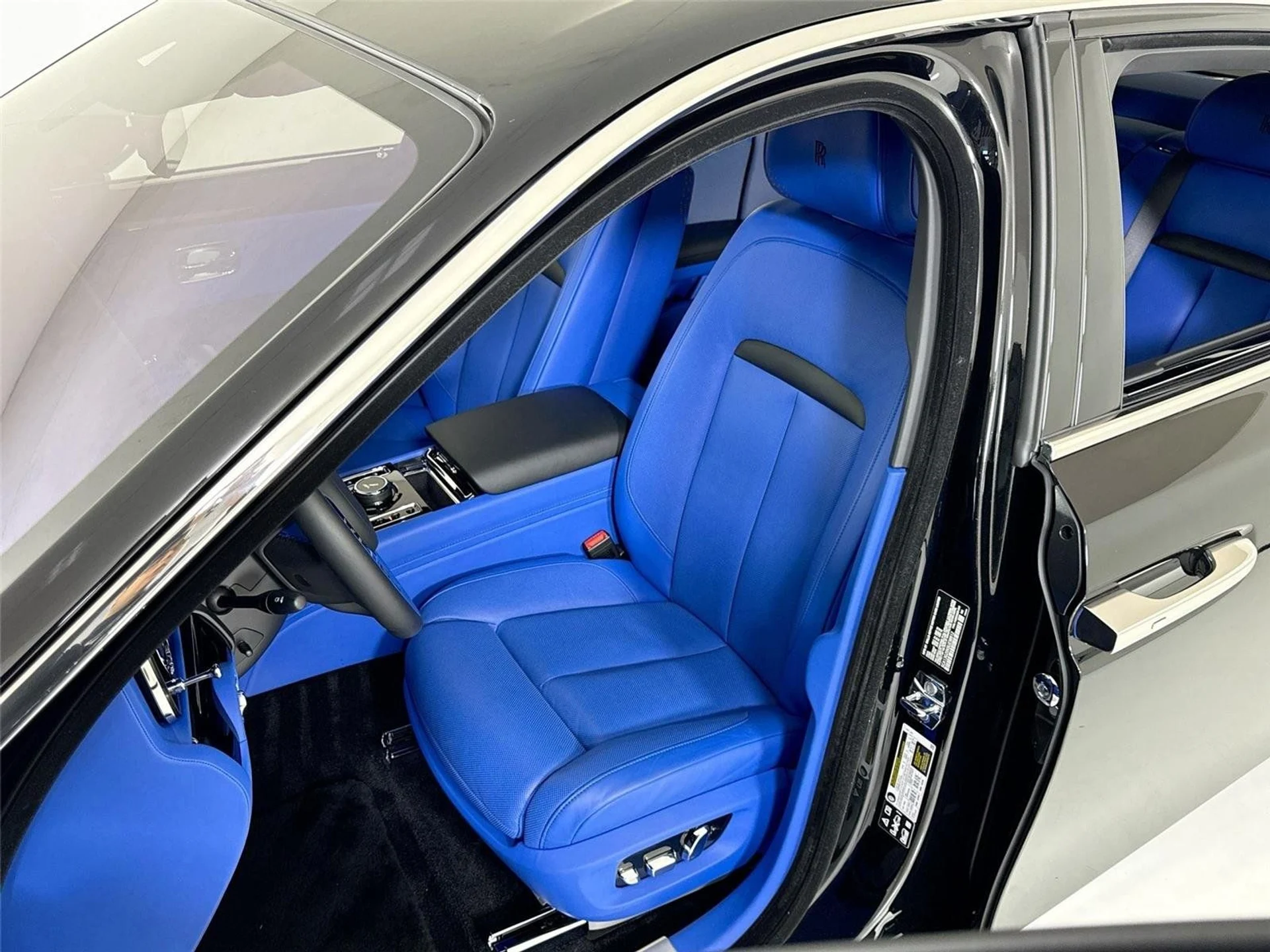 mph013_4290060165_eecc5678e6b7e7b3efc745bef504513c_5382c29b59