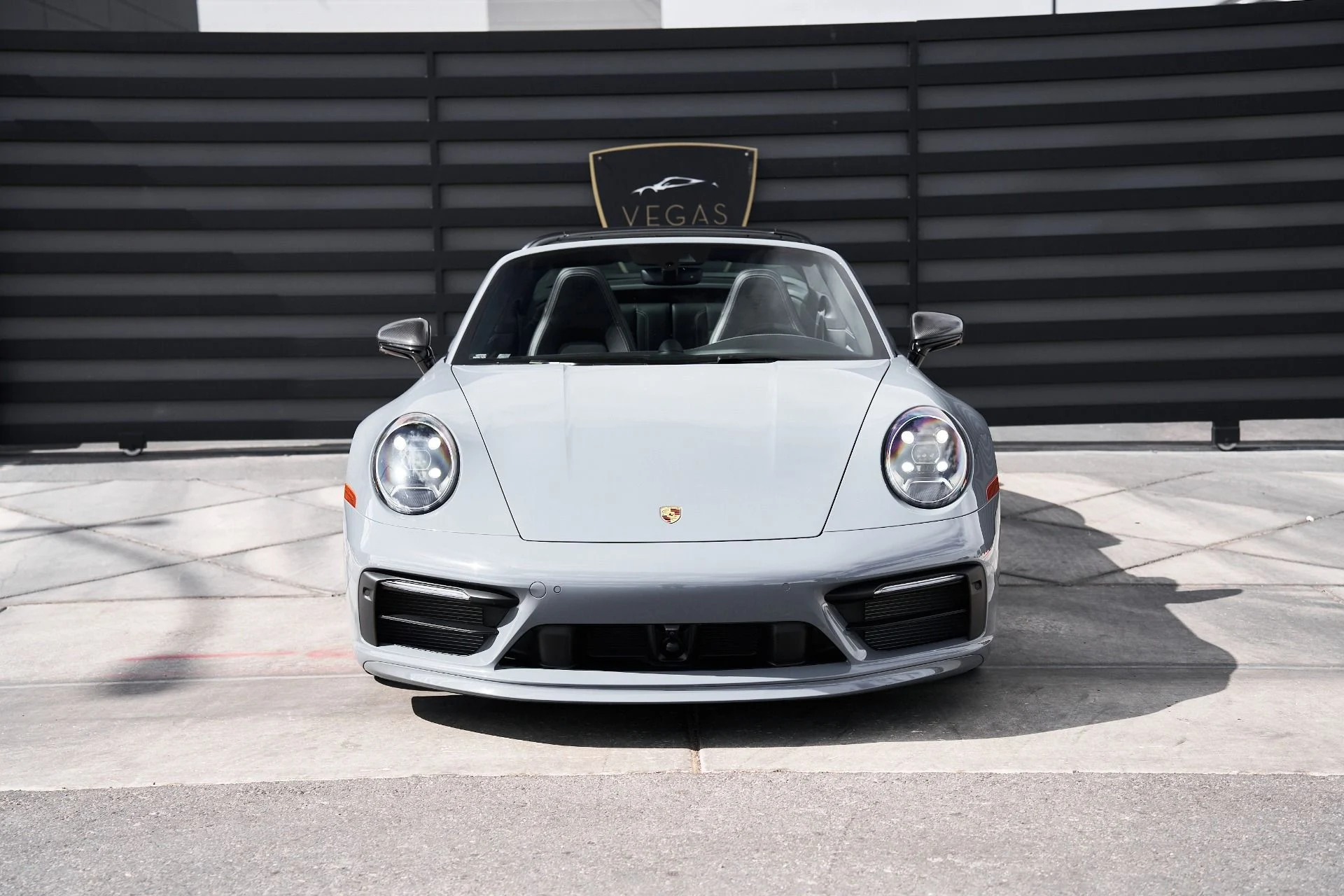 mph013_430537152_Used_2024_Porsche_911_Targa_4_GTS_1760491535_01b18e9295
