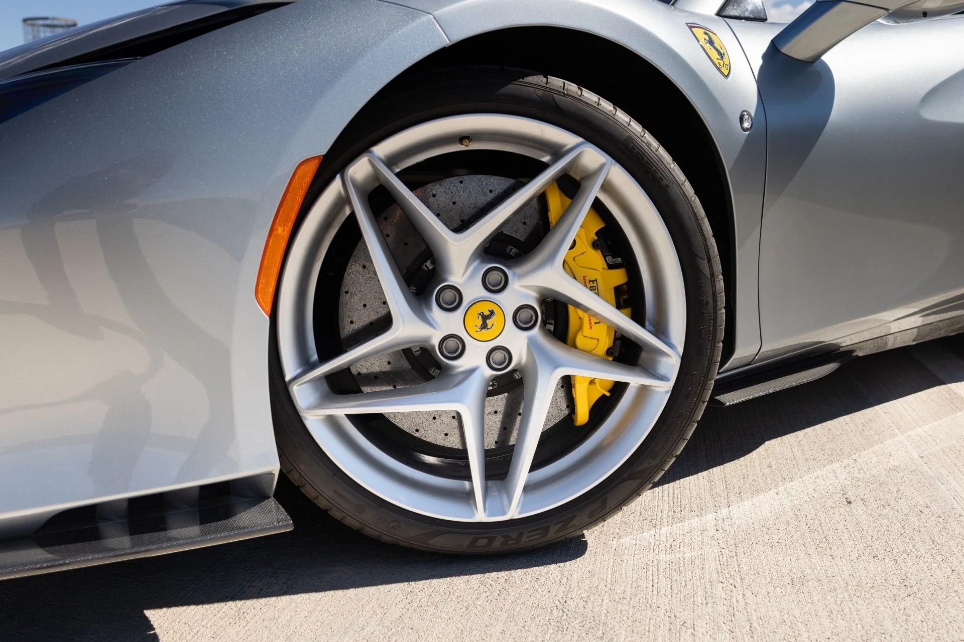 mph013_441089935_Used_2021_Ferrari_F8_Spider_1791592255_325aa06dd0