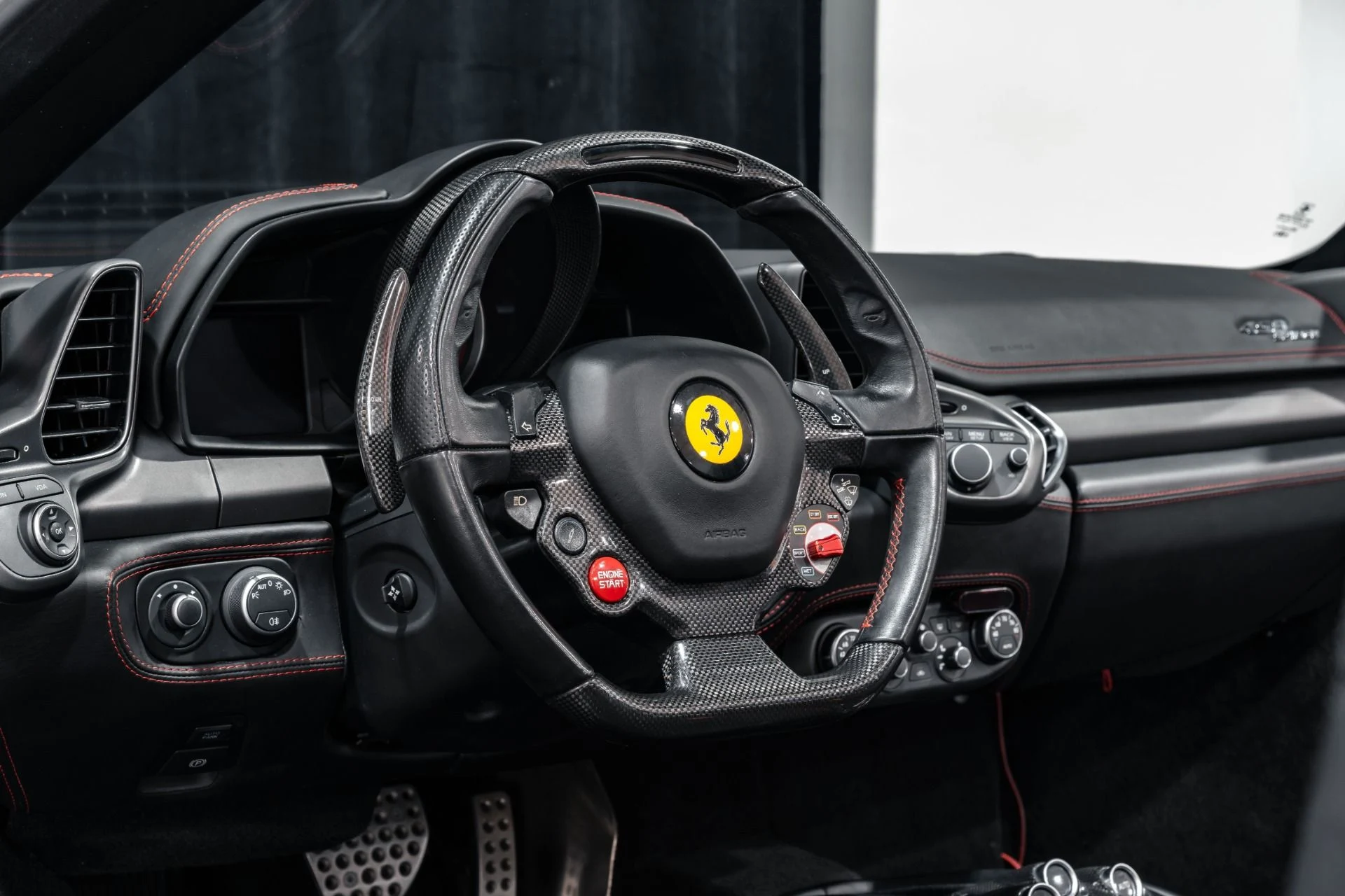 mph013_443408970_Used_2013_Ferrari_458_Spider_FULL_Carbon_Exterior_Trim_HRE_Forged_Wheels_Novitec_Suspension_1767652553_0b182370ff