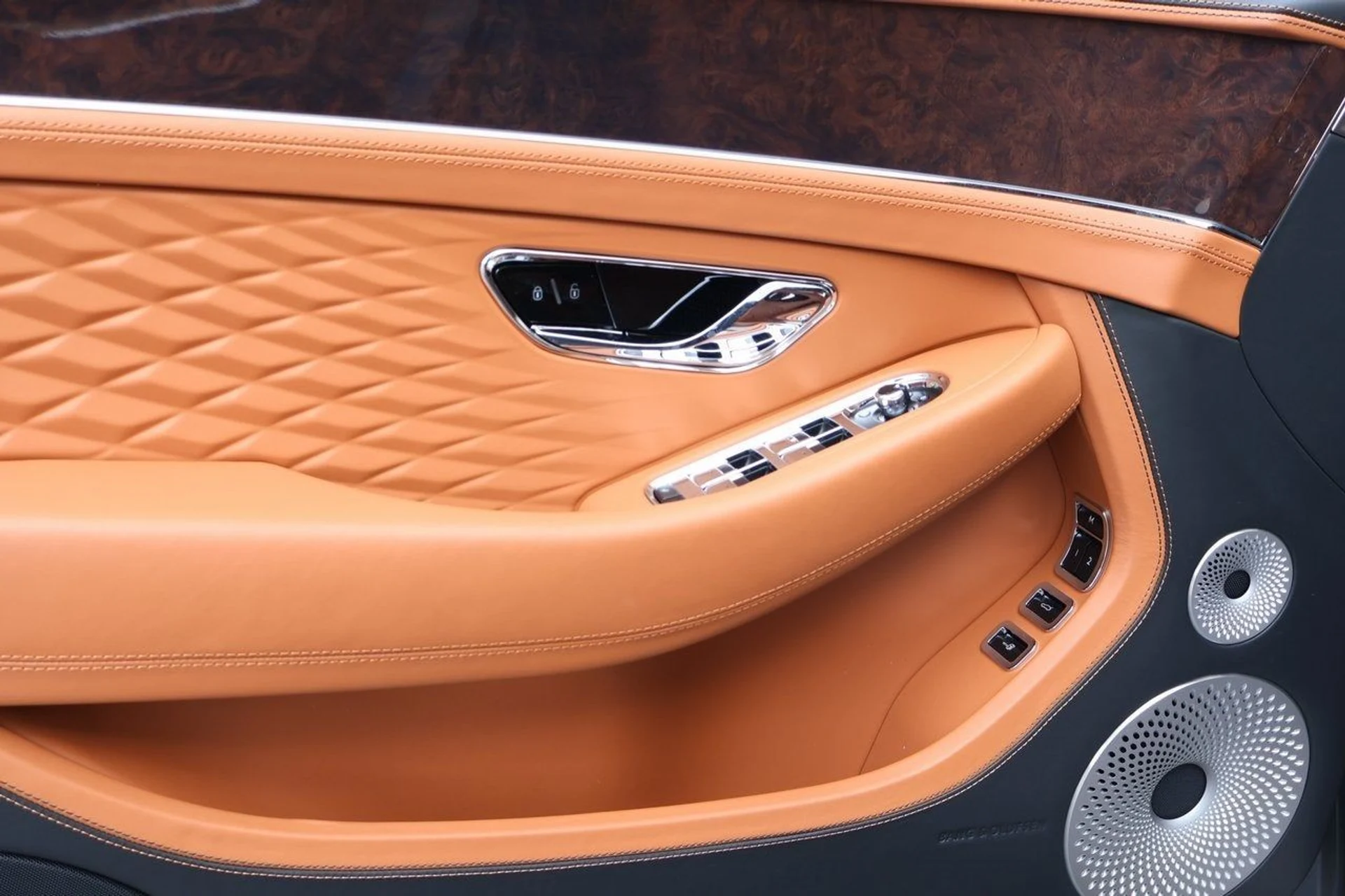 mph013_44450107_14_6d2b6101eb