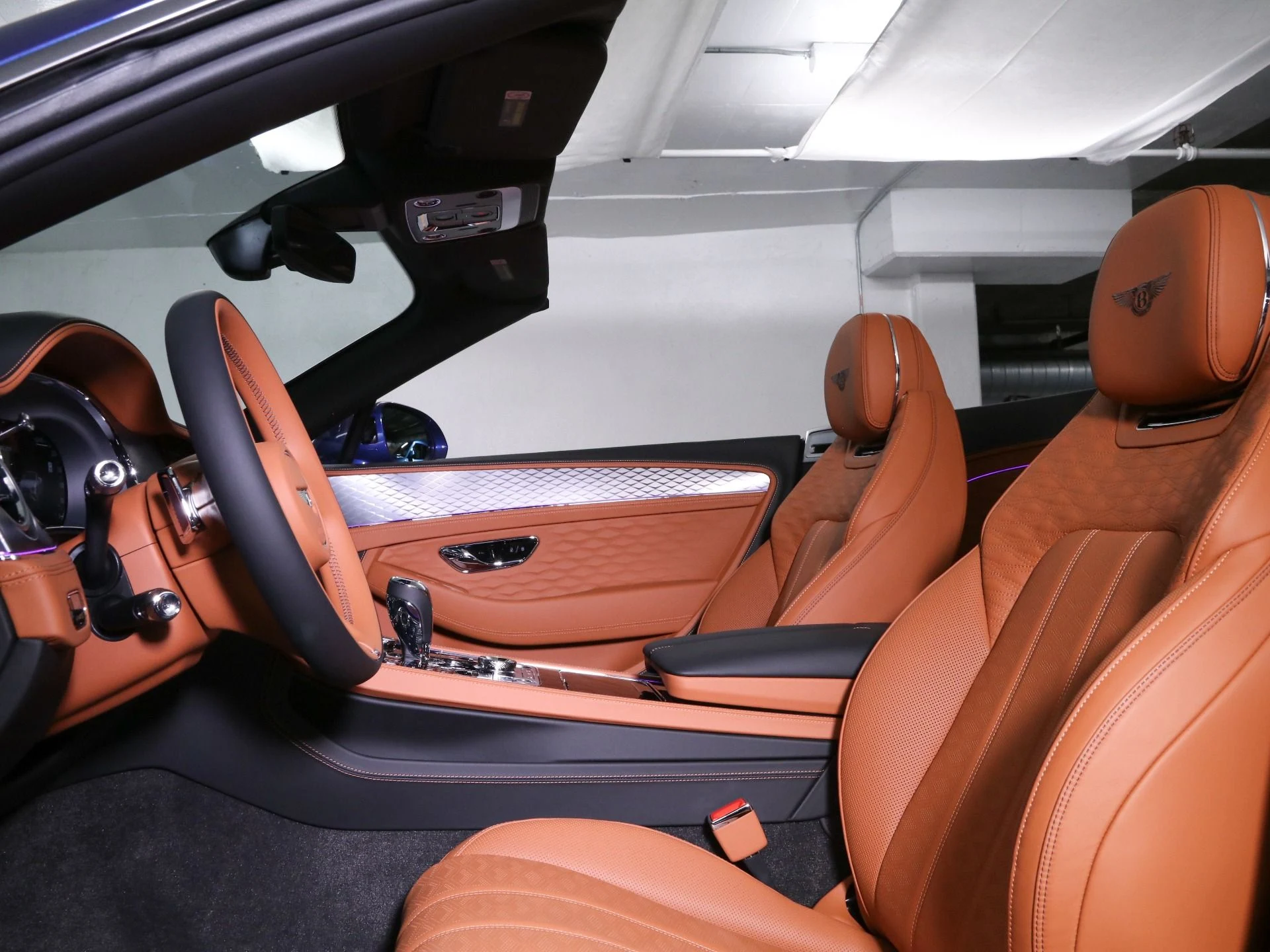 mph013_448470512_New_2025_Bentley_Continental_GTC_Speed_1757962919_a1063ac065