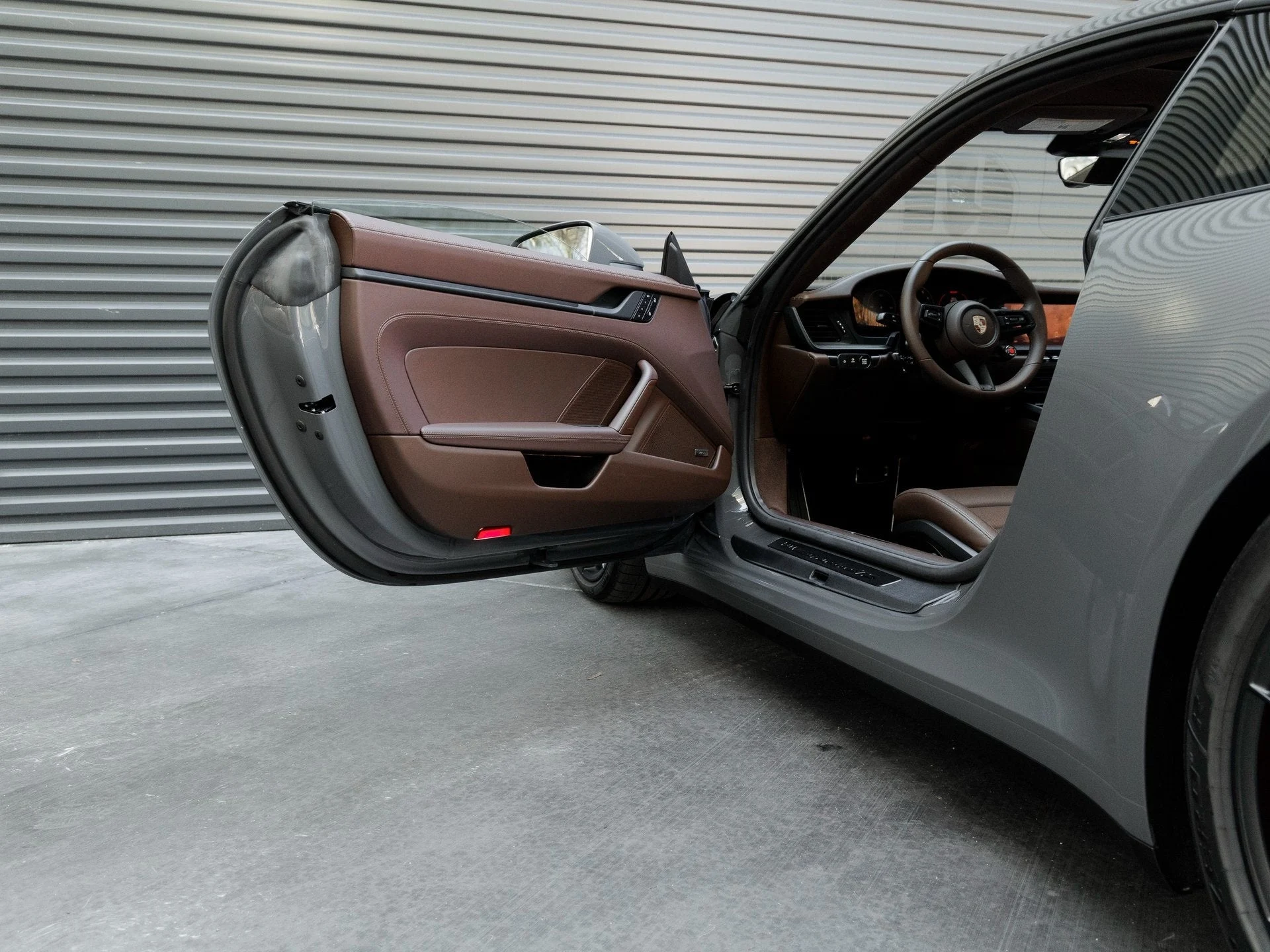 mph013_450286535_14_5ee71b98d9