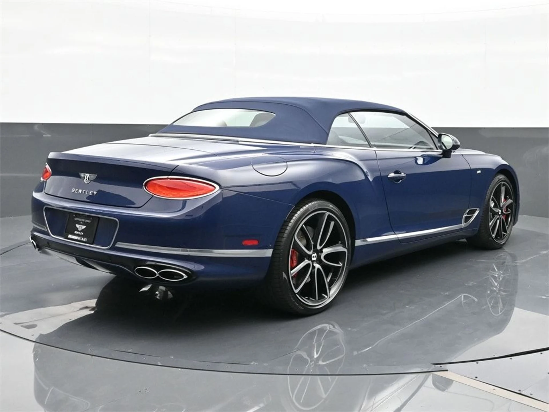 mph013_451874718_87df8777d245281e800412bff390cbc9x_7db3eb228a