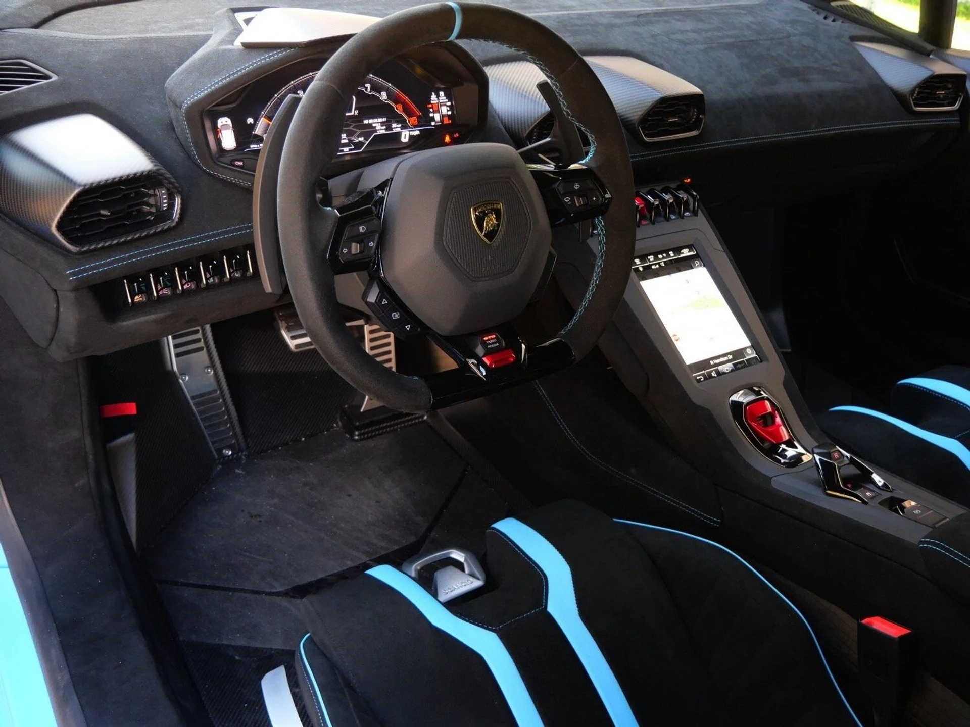 mph013_459227133_40e0c37ad9a684c212850929b6053a7ax_35978d7eb6