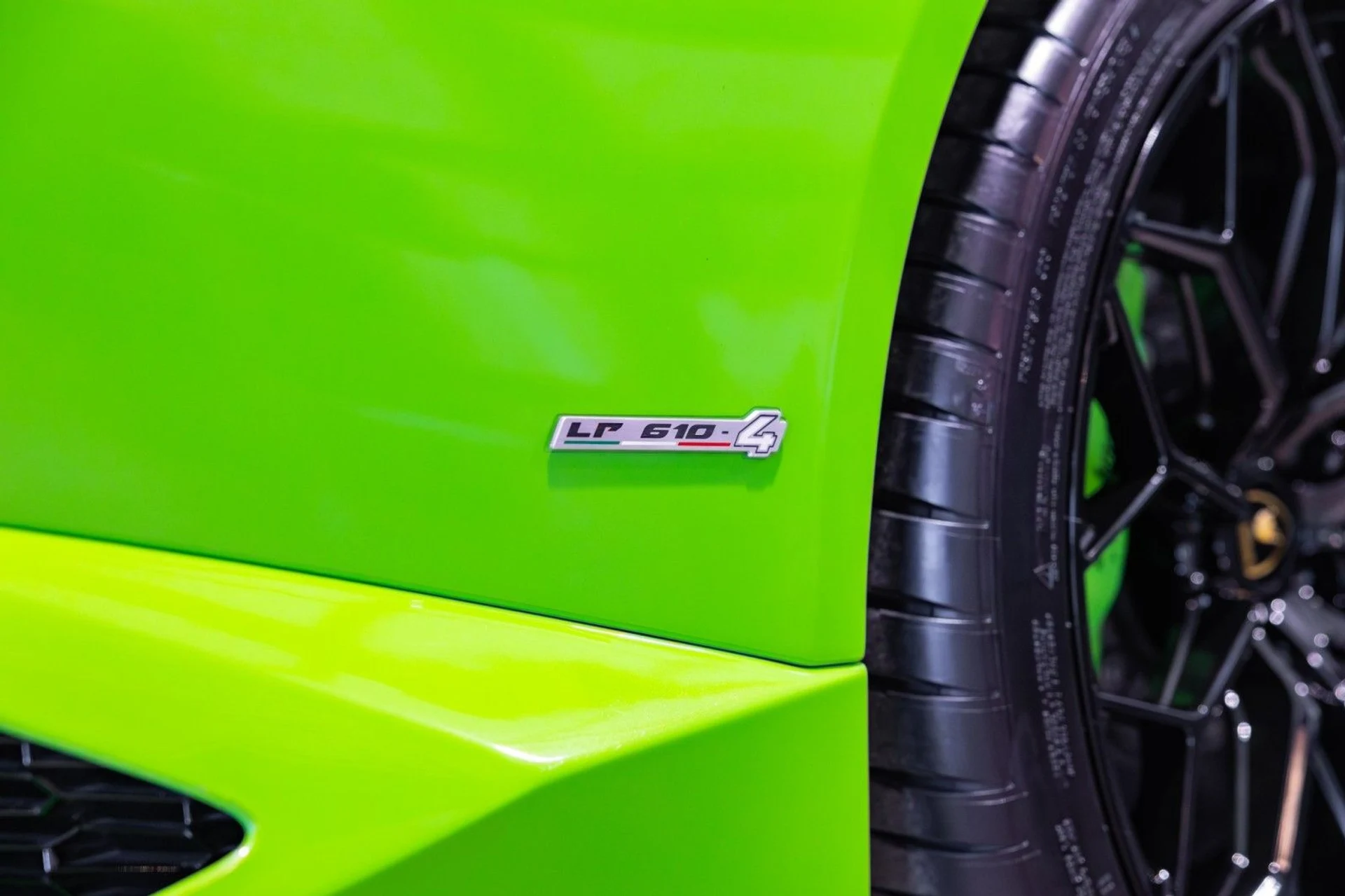 mph013_461142927_FQ_cfb2acb54d