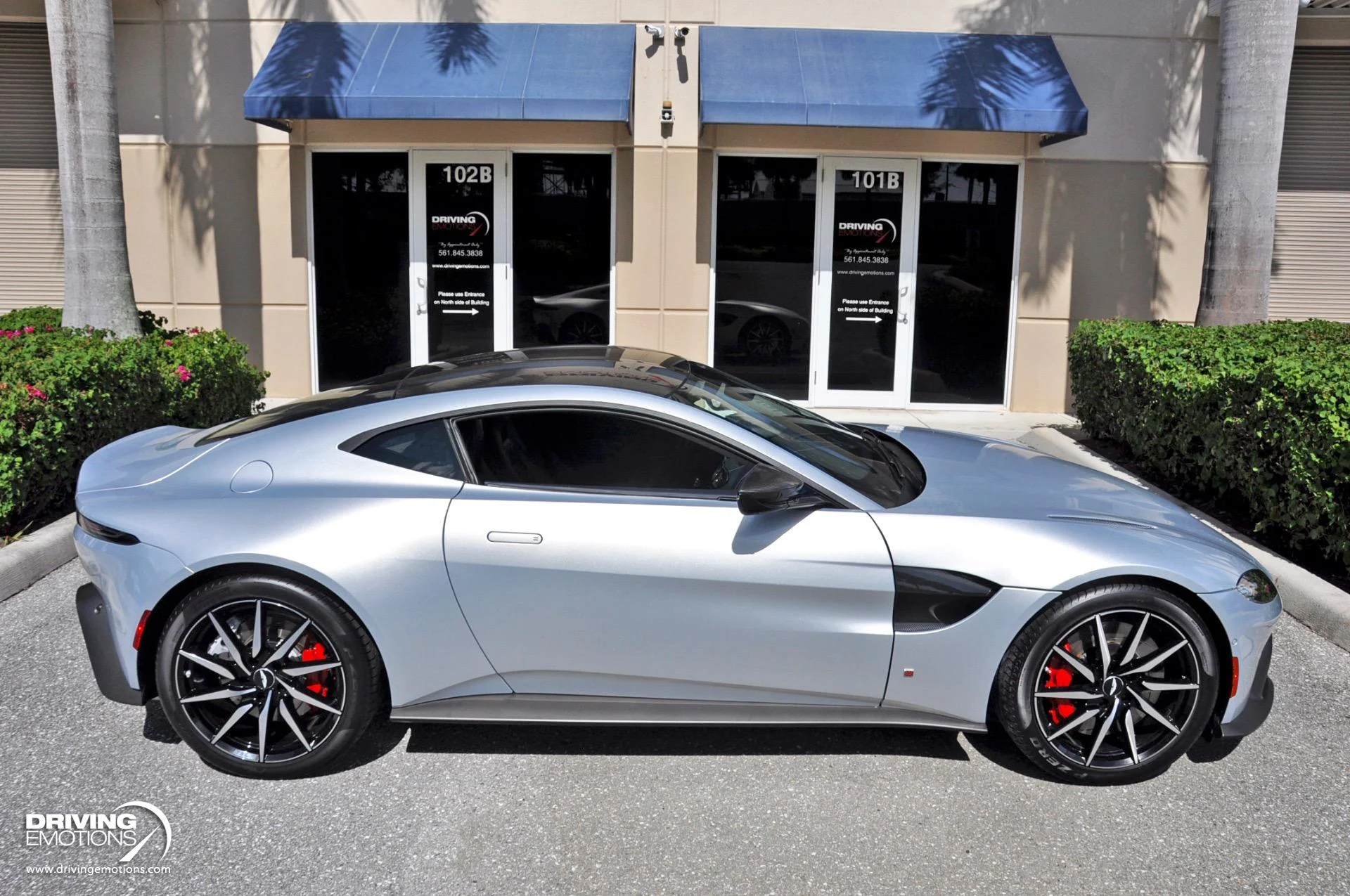 mph013_462945512_880_p14_l_99070bd269