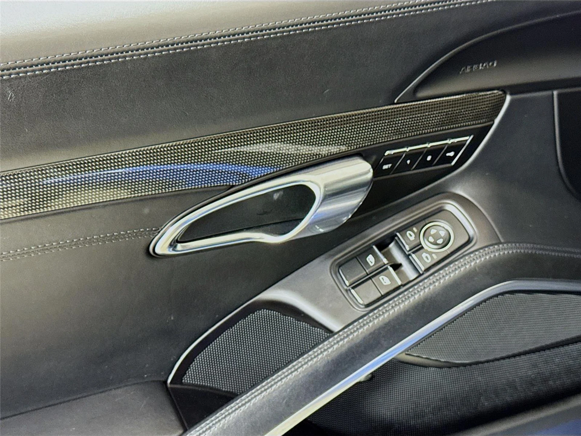 mph013_470137731_fabc5b0ed07549d42d7ba42da993e84f_7cb94c32f2