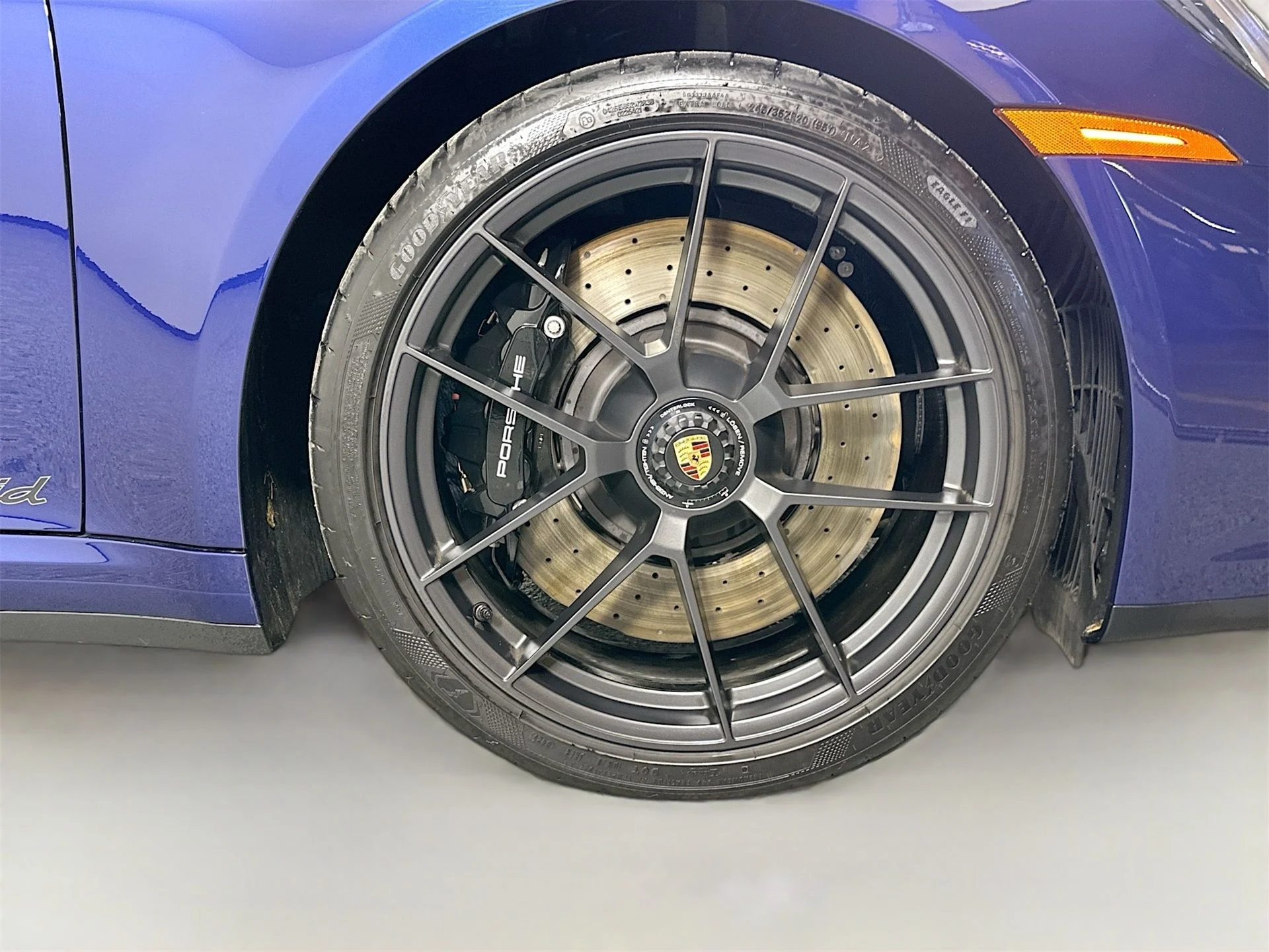 mph013_47350196_ed4027b438e5395beaf2d4fdd8b64228_372c0d8251