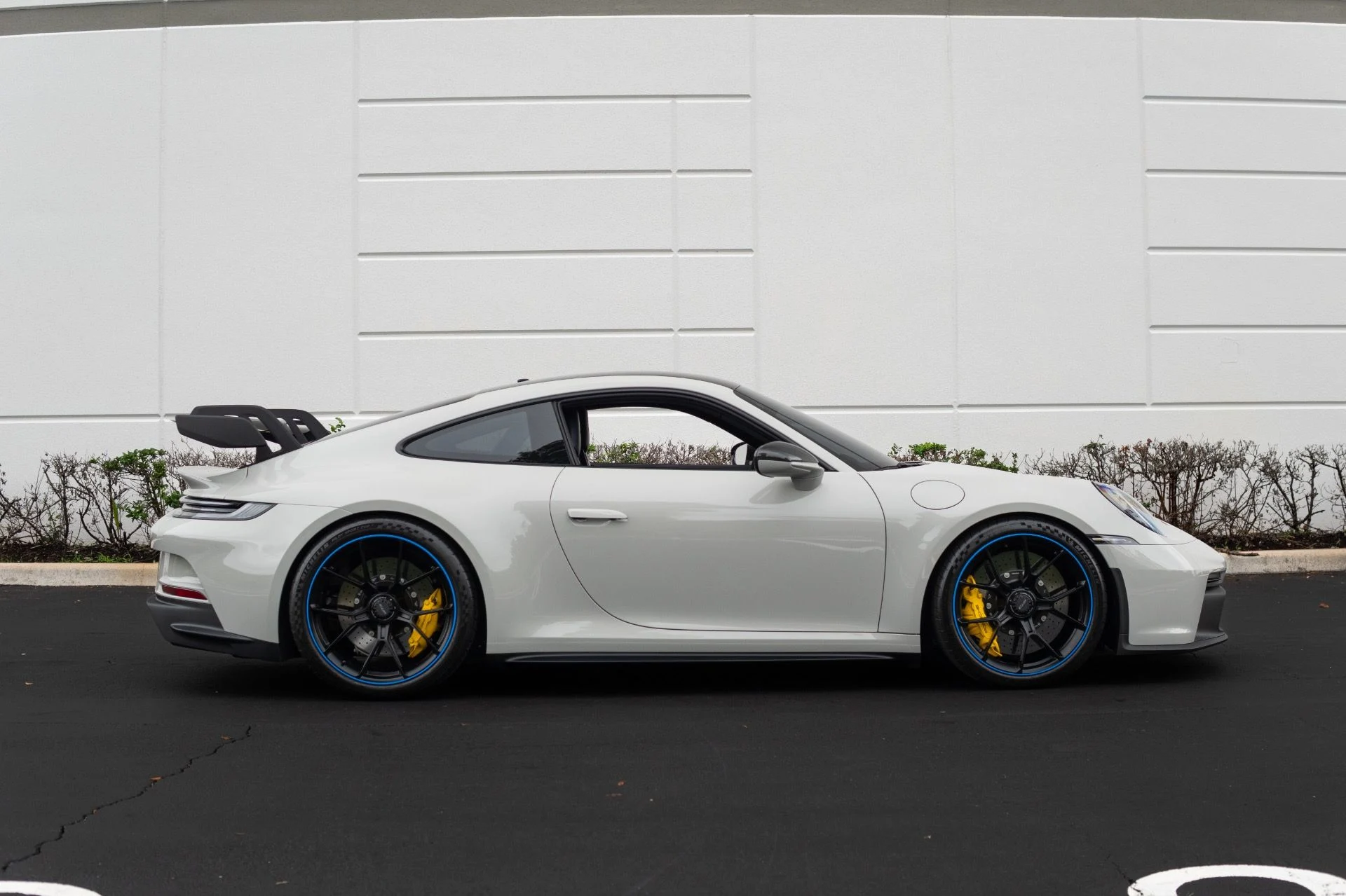 mph013_48135234_Used_2024_Porsche_911_GT_3_1768339122_bc4690bf30