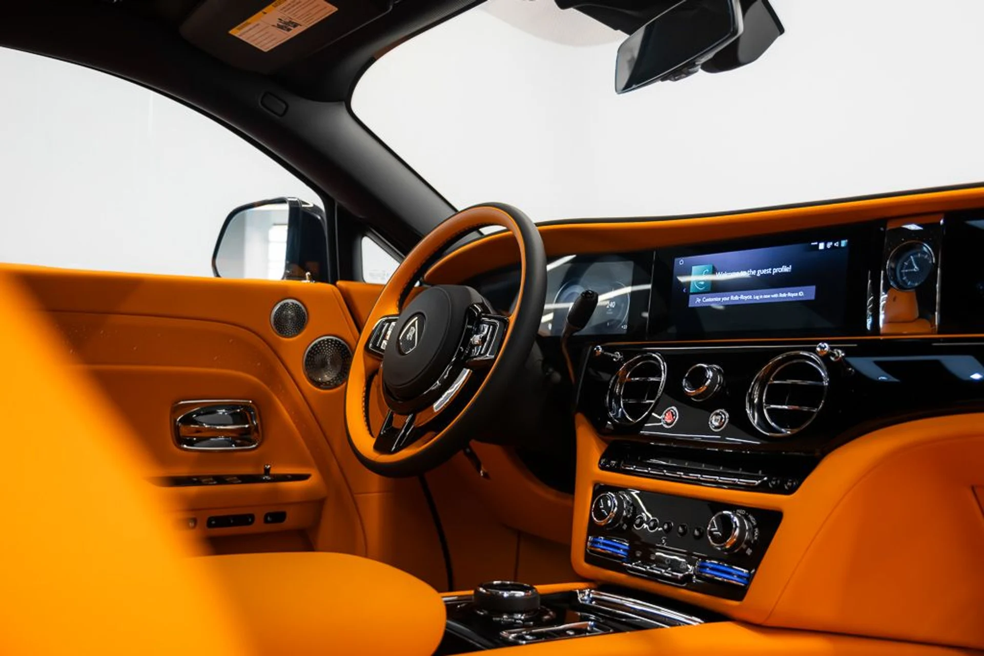 mph013_483293072_rolls_royce_spectre_2024_jpg_v_1773863537_2a64a41888