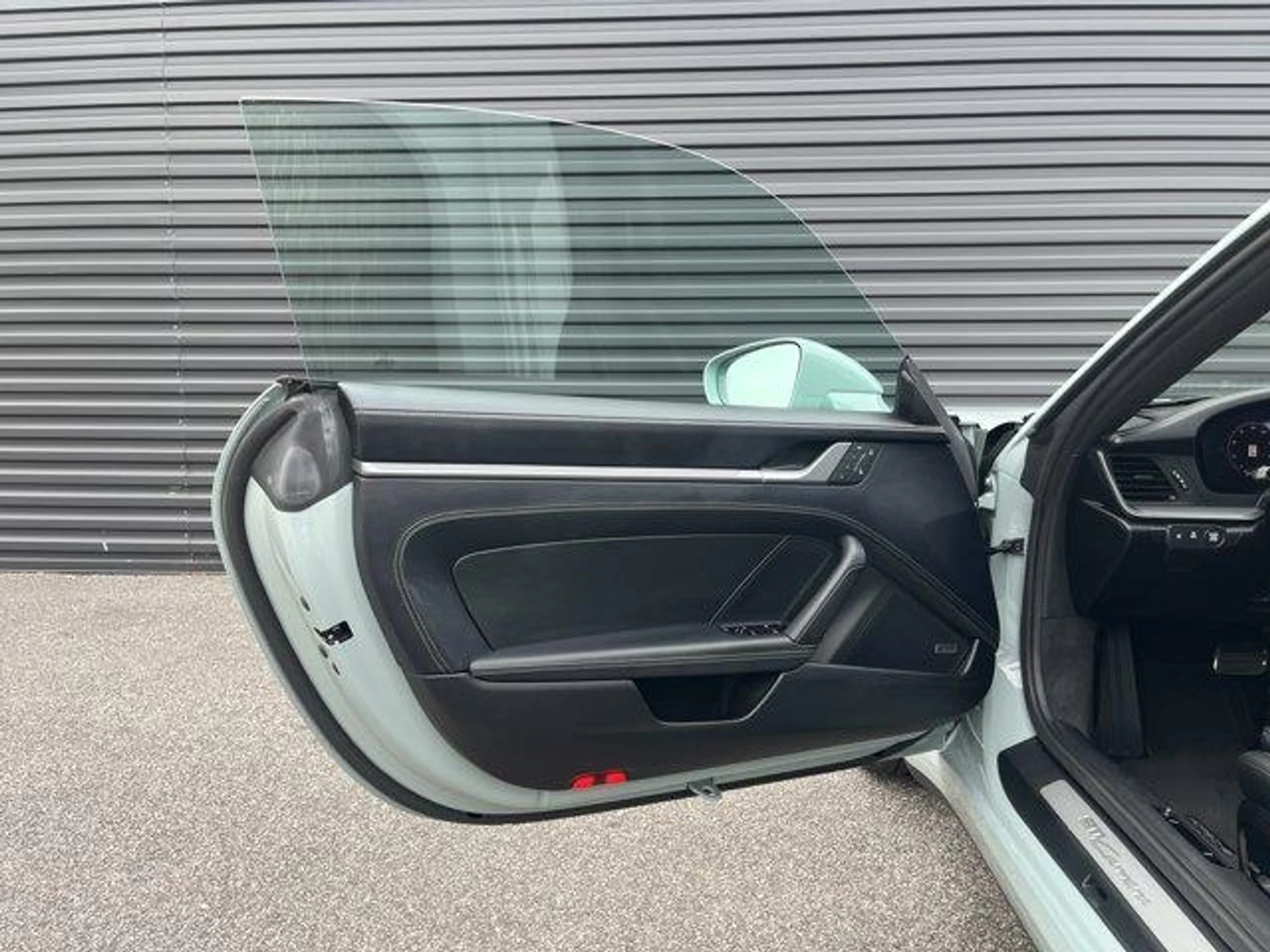 mph013_49304129_SD_Sp_Ei_J5f_B4_N_Vhytt_Vj_I_b0_Rz6k_bc8fc23f91