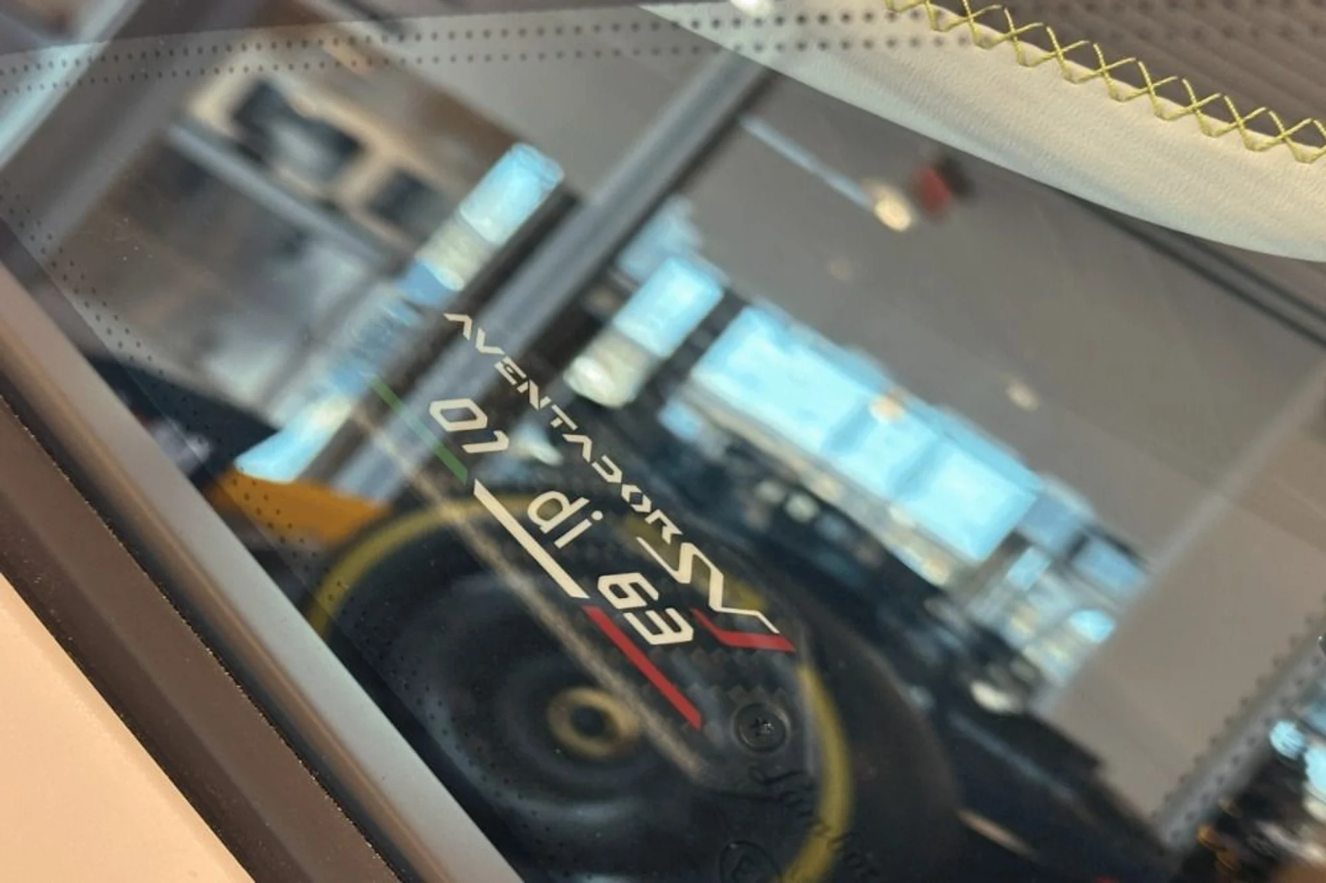 mph013_495461268_Used_2021_Lamborghini_Aventador_LP_770_4_SVJ_1765888214_a26d551bee