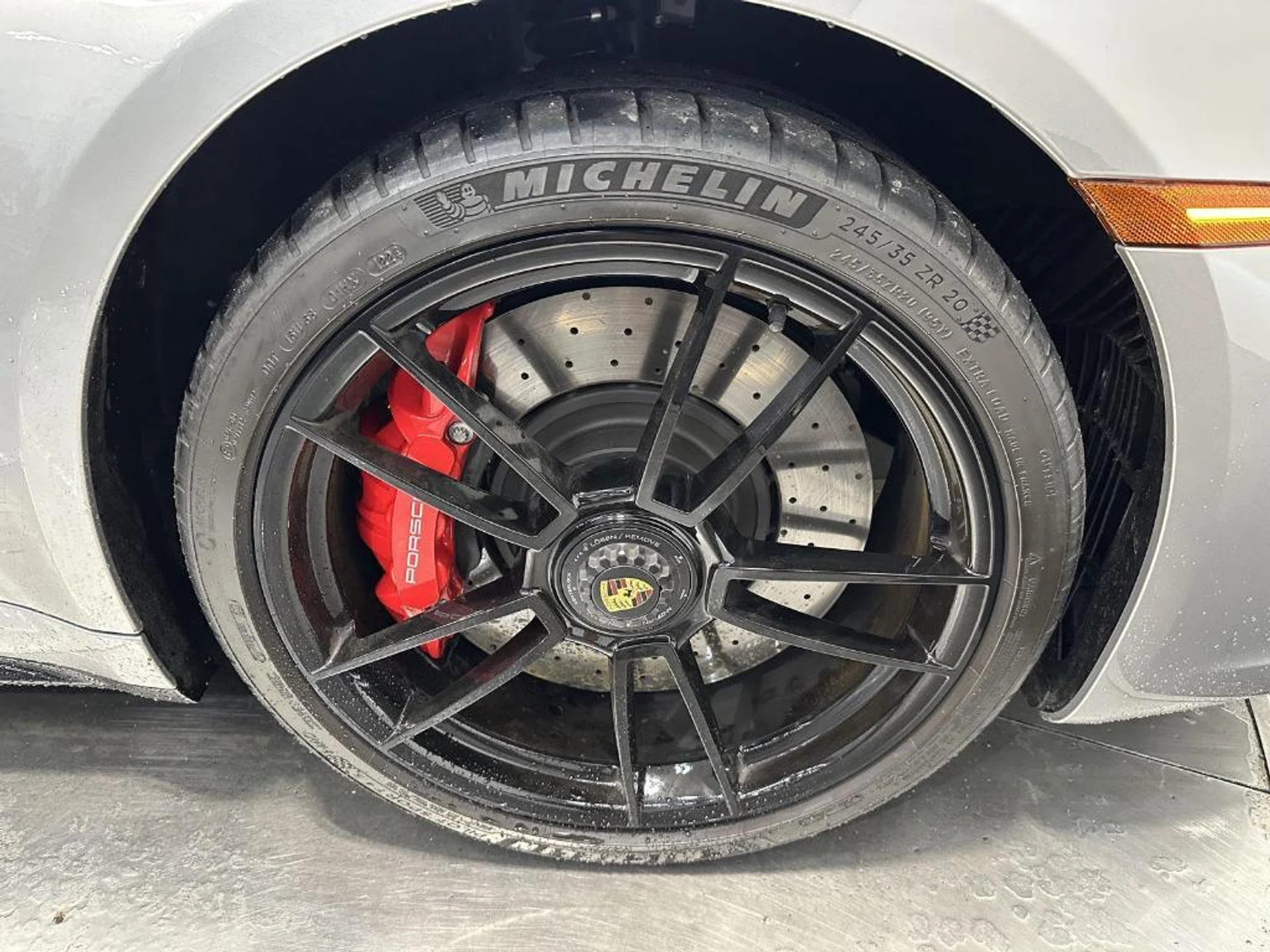 mph013_498584798_NZ_Jm0_E_Mp34_SN_62_R_Ue_Vn9b_Uc_Qaa_E_016f7259e1