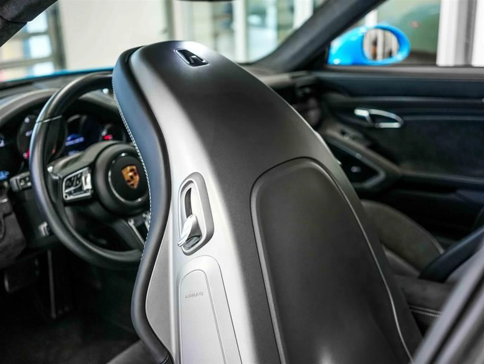 mph013_498670302_mn1r443r_b9e63ac9c8