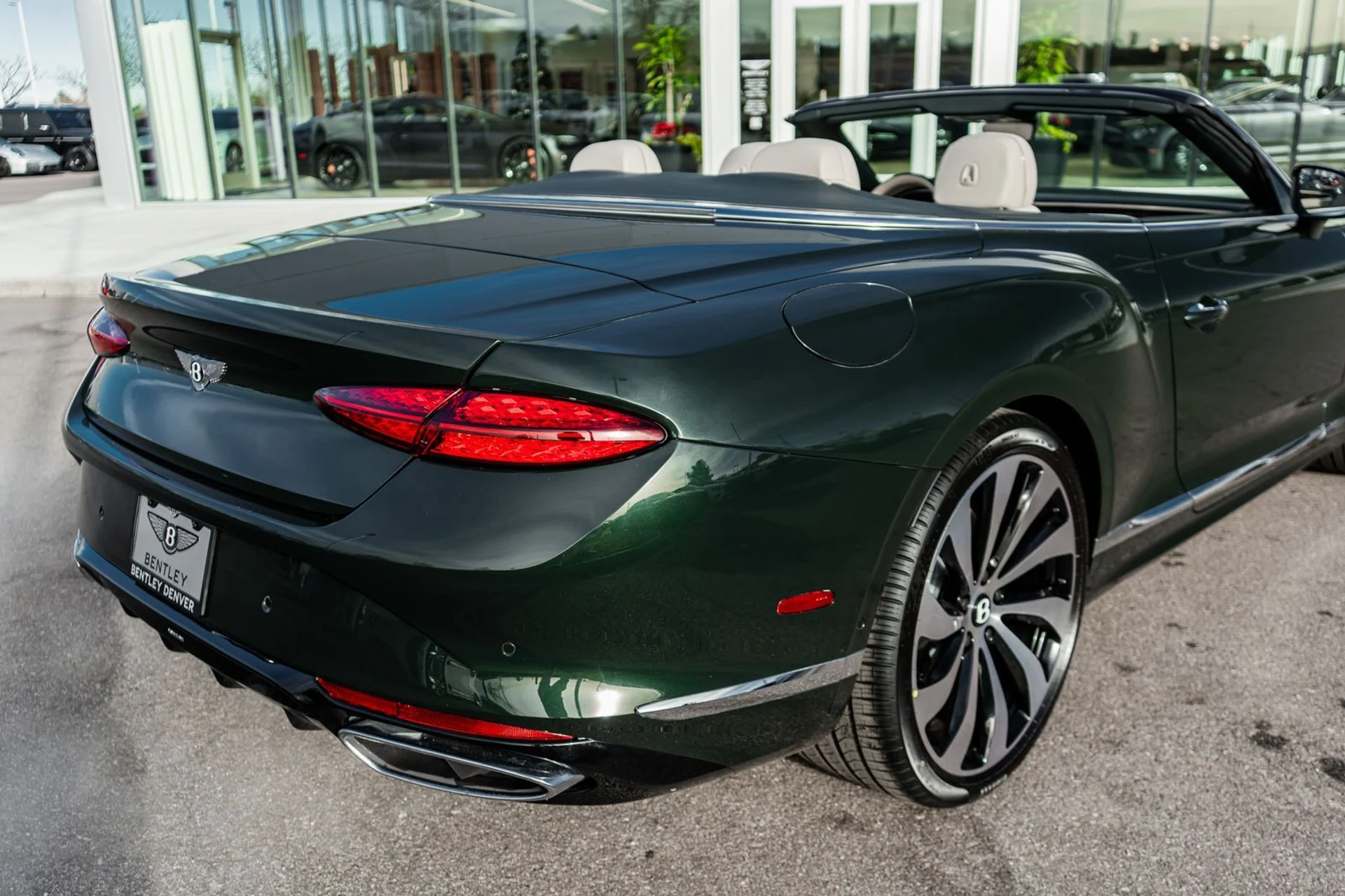 mph013_49956151_75b43c16_96da_4371_8740_e2a03cc7446a_a0f68fec18