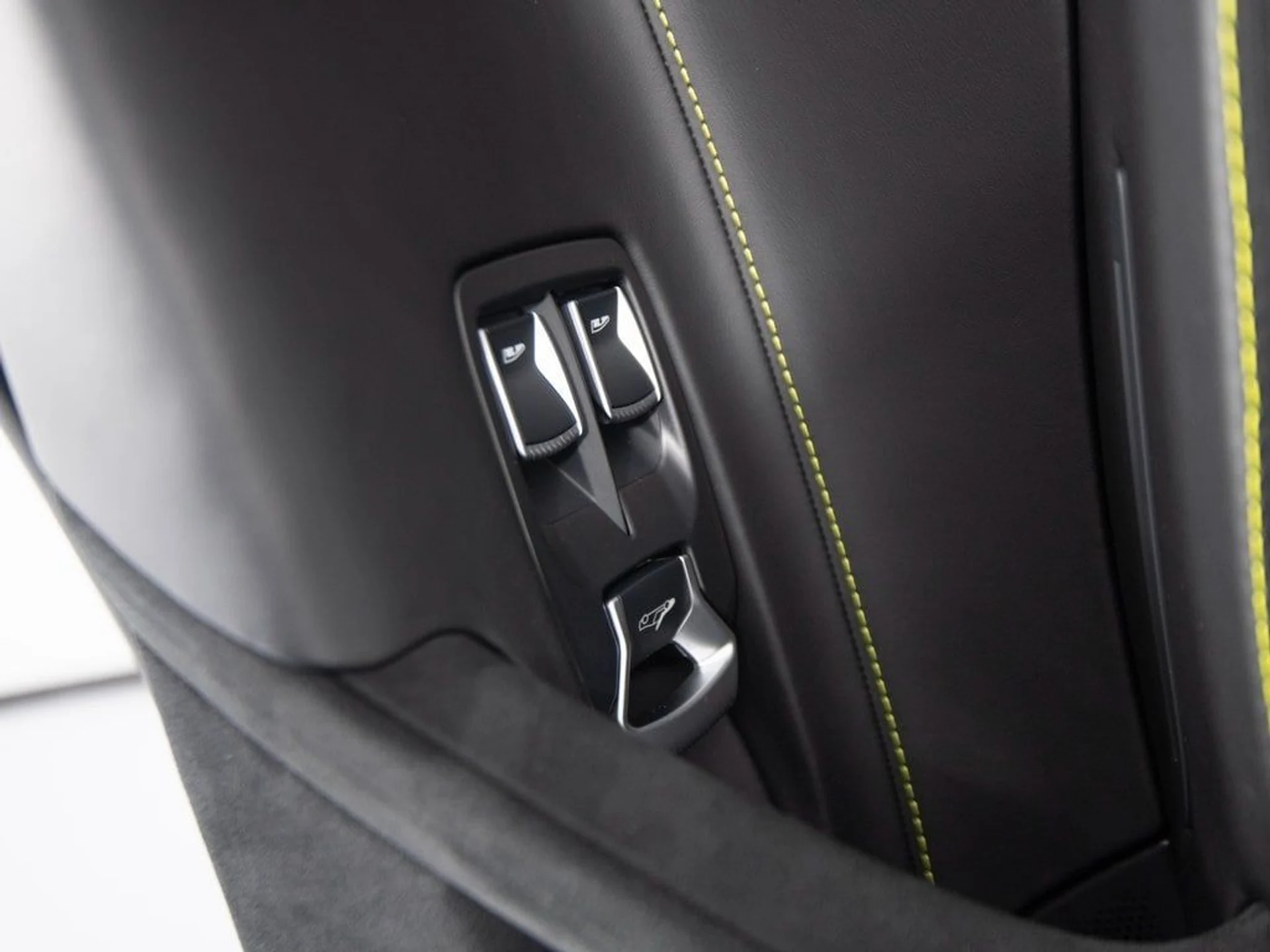 mph013_500312096_4bbbe53e101a2c8fa8952c7dde699b86x_8c880a0df4