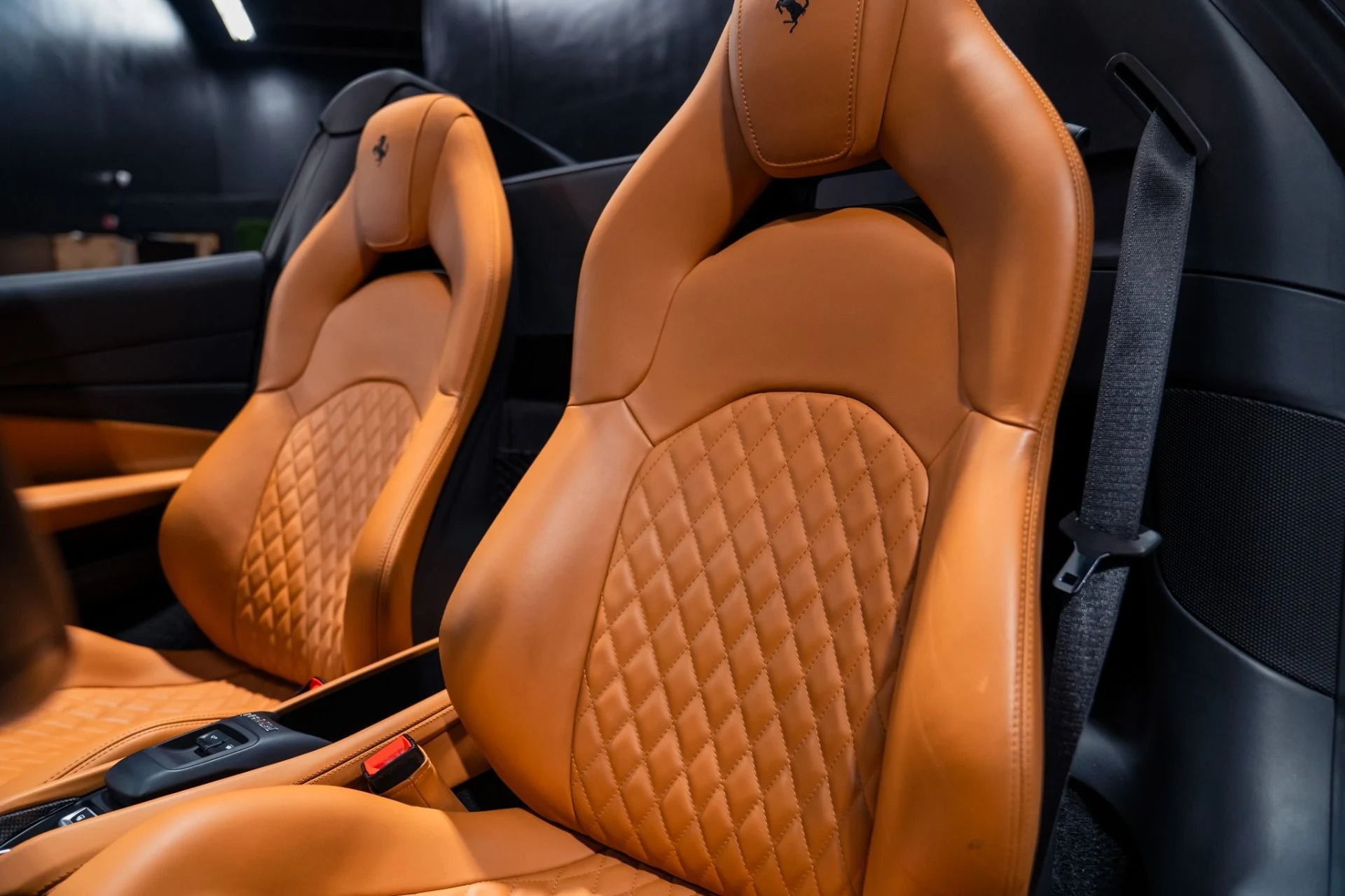 mph013_500958425_Used_2022_Ferrari_F8_Spider_Full_Carbon_Interior_1786139144_7a36c6c019