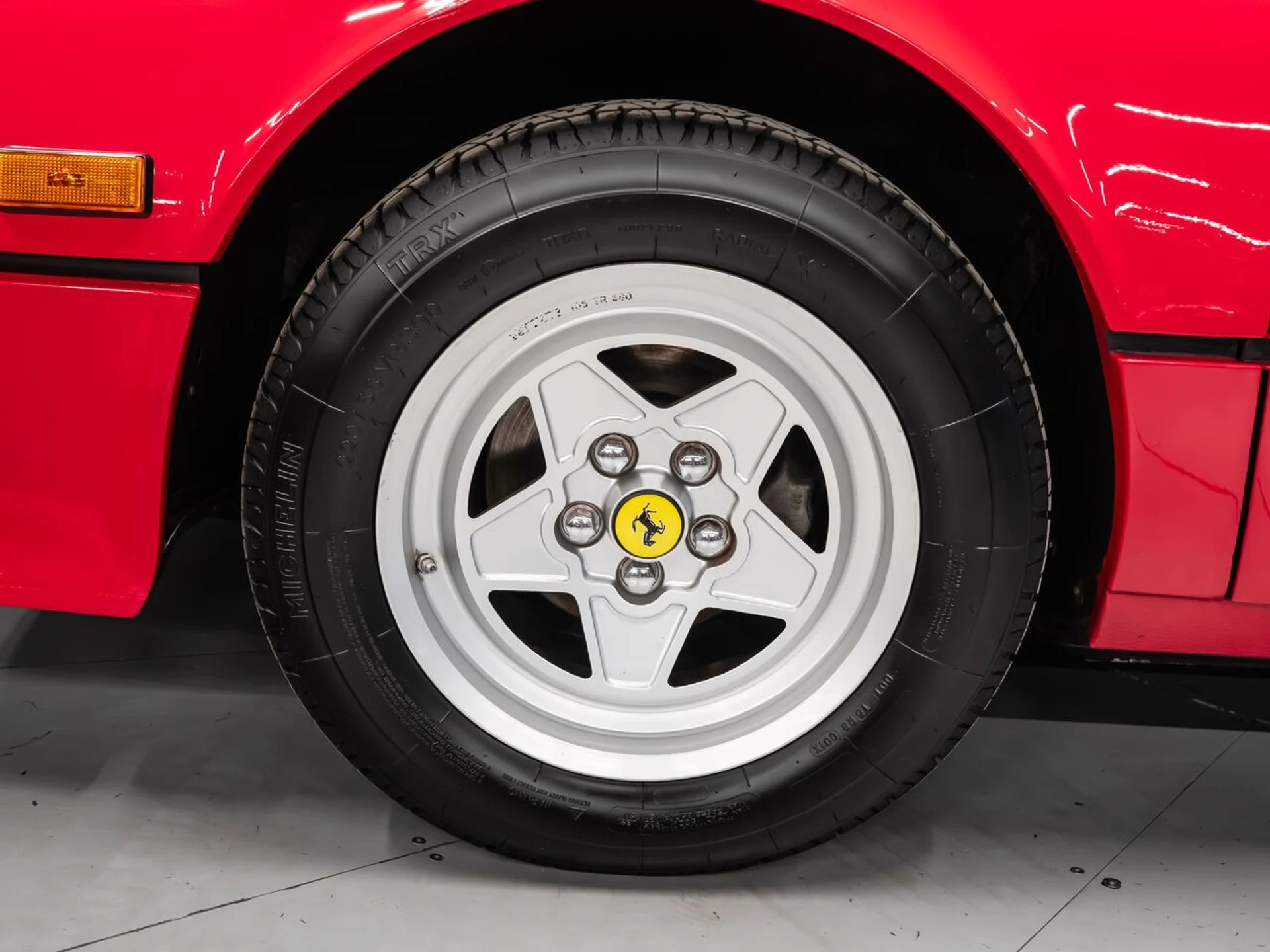 mph013_501044430_ferrari_308_gtsi_1982_9ec415450f