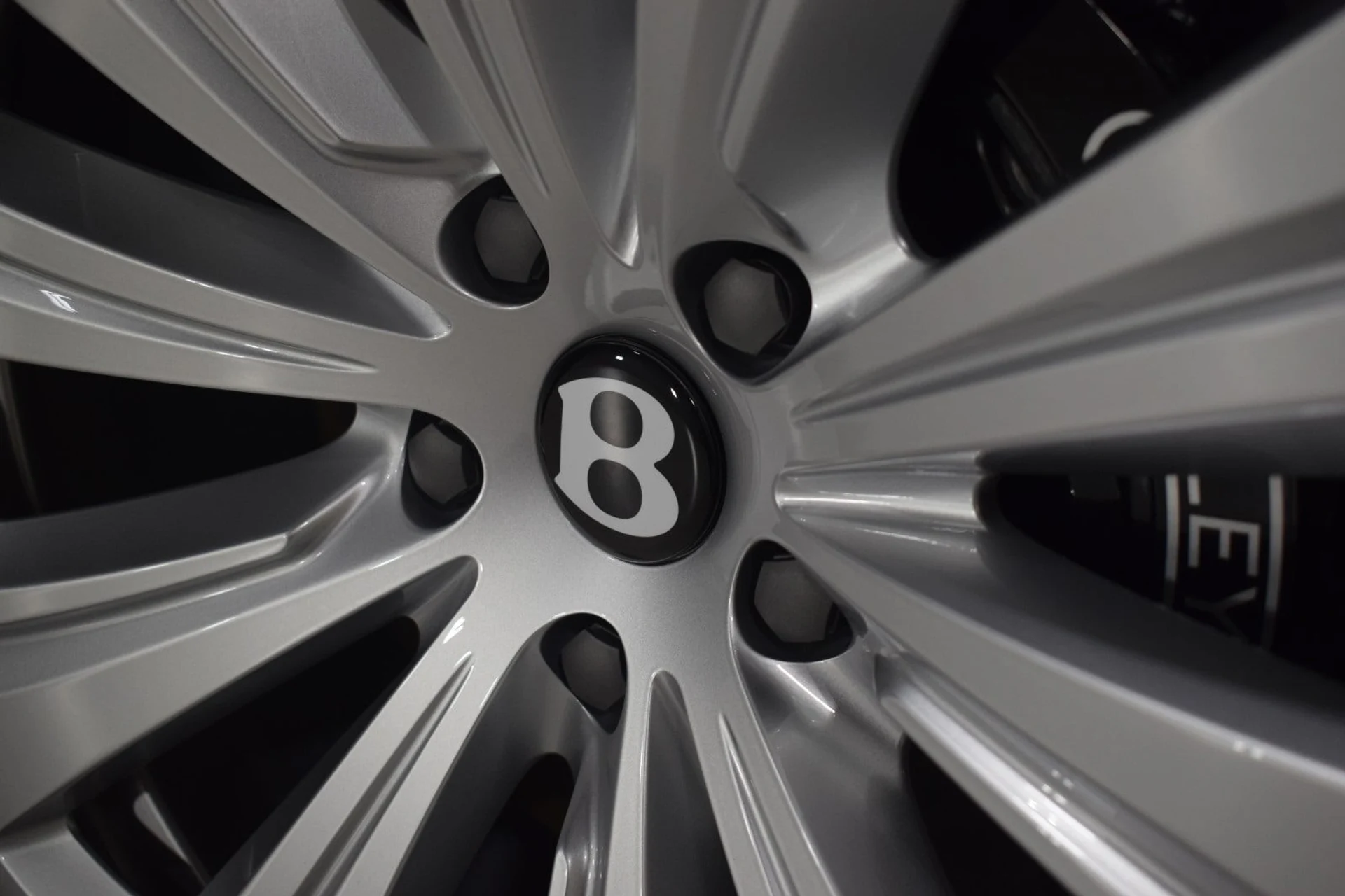 mph013_50343854_8606e487810d30fac43b4374db505344x_e1d4ce0c0a