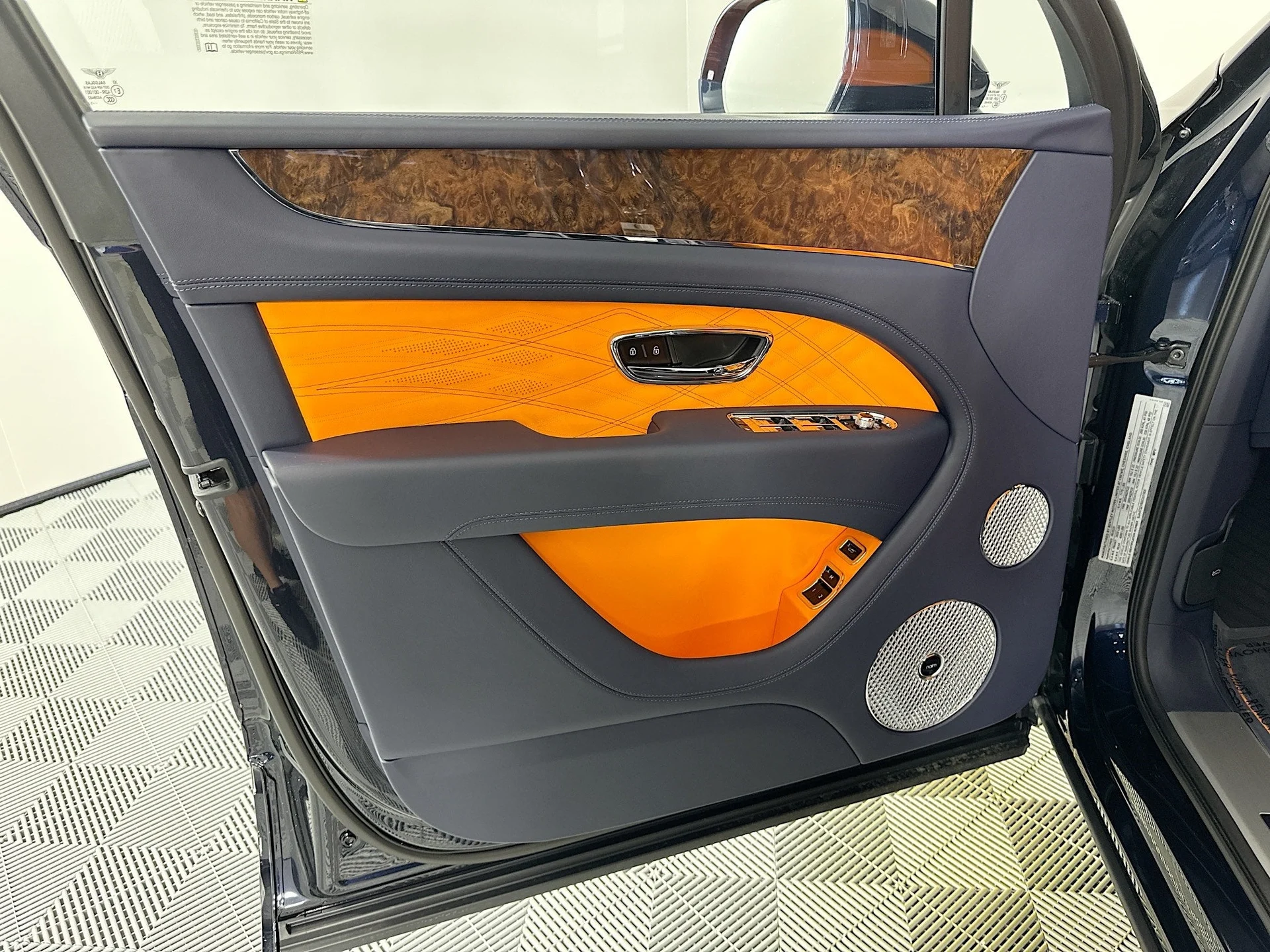 mph013_503718170_14_189dabdd15