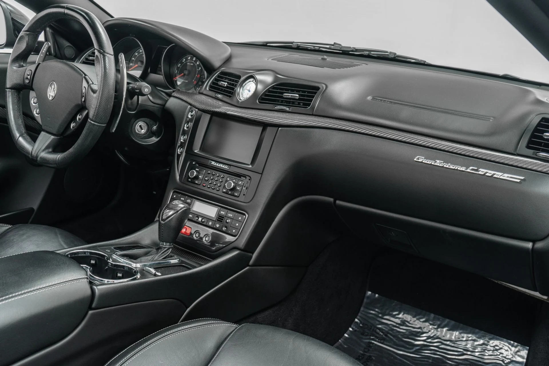 mph013_508005782_Used_2014_Maserati_Gran_Turismo_Convertible_MC_Special_Order_Paint_Sport_Exhaust_1776271961_331698553c