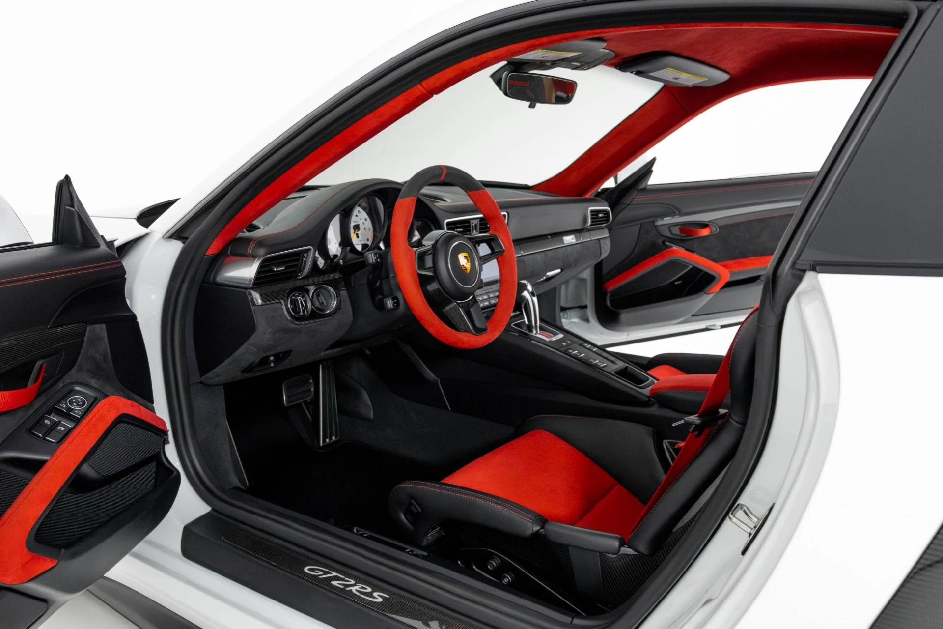 mph013_50865809_Used_2018_Porsche_911_GT_2_RS_1763501273_b4c8815771