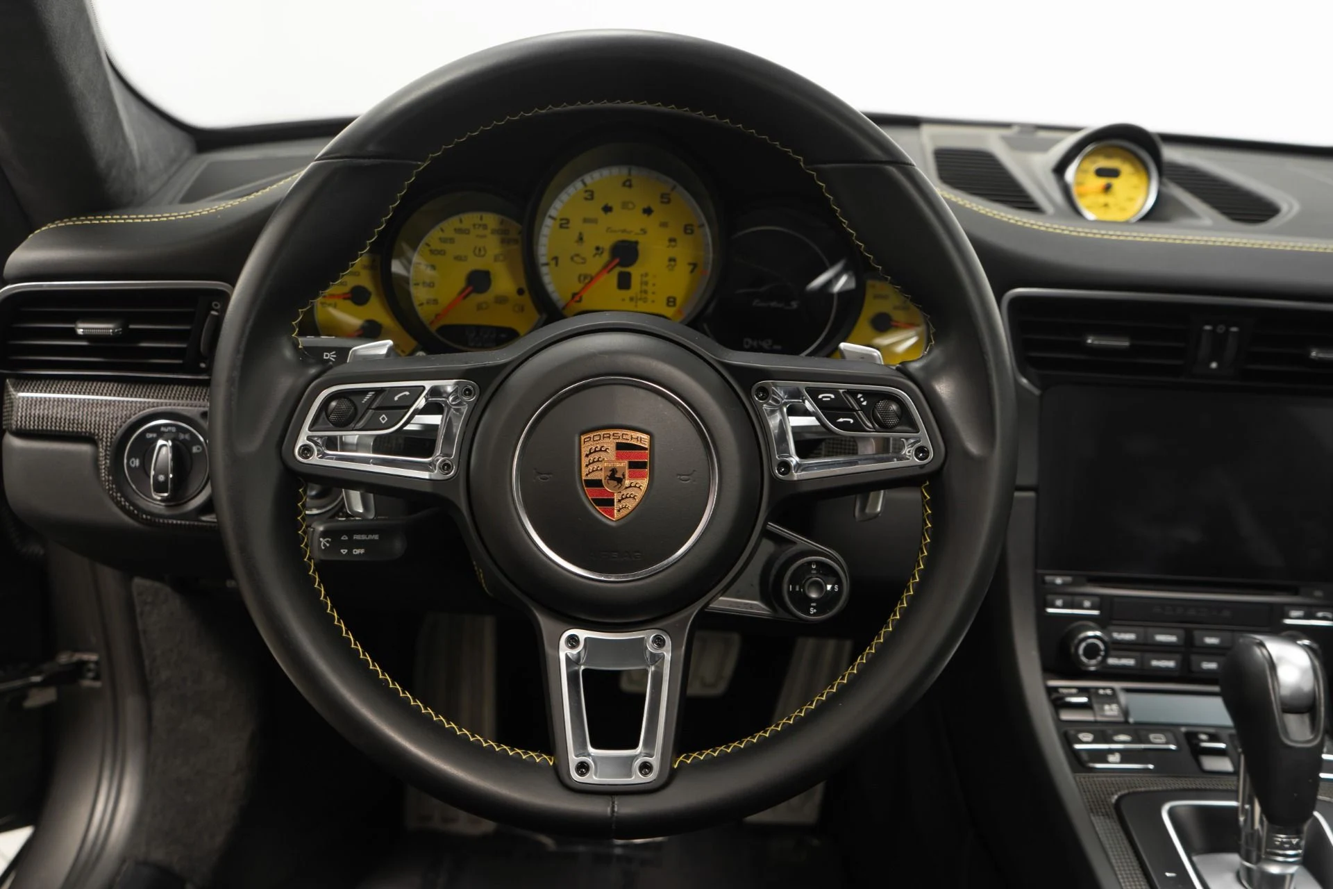 mph013_511034541_Used_2018_Porsche_911_Turbo_S_1749706658_2fb9793337