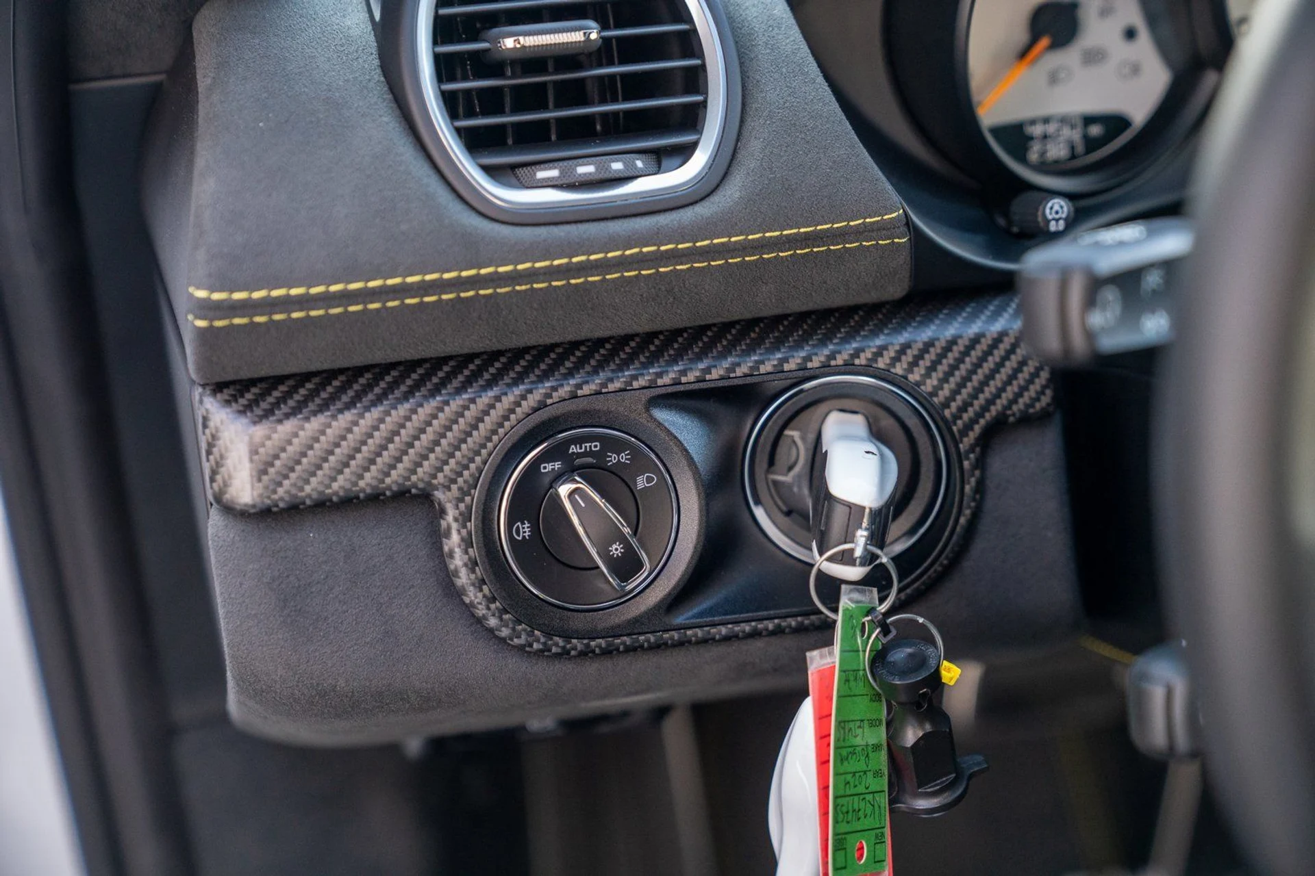 mph013_512875672_a9bd34b44ef1198cde3f490d4c185300x_1bd428f87d