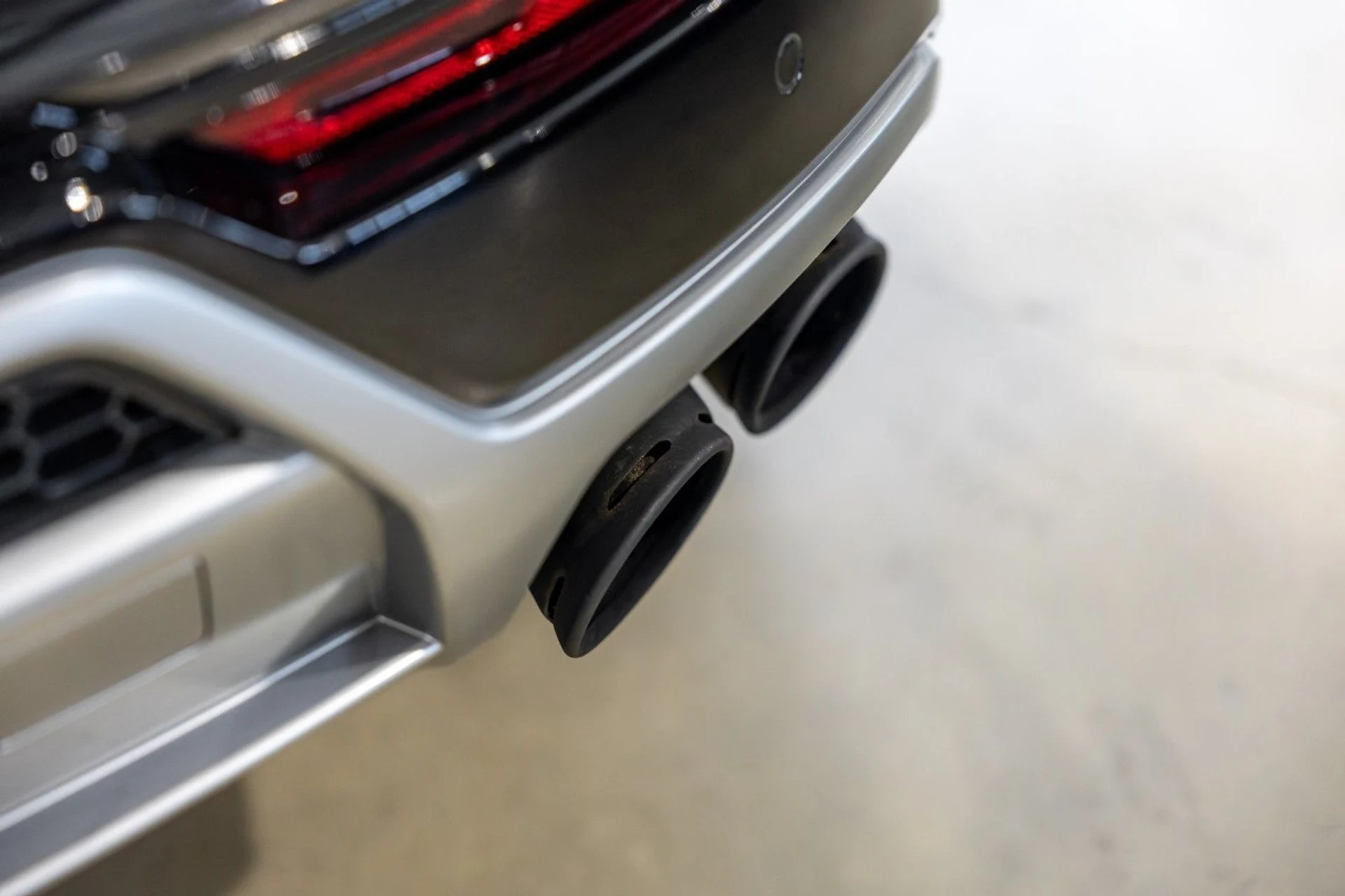 mph013_513004894_Xw_4f7e1c768c