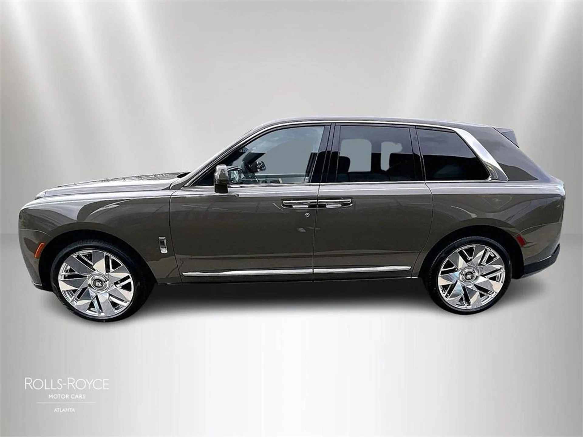 mph013_515200554_G_Vqf_Cahu_Aeb0_EY_Fnd7_qzu_Ar_S_Ws_a5e470b3b2