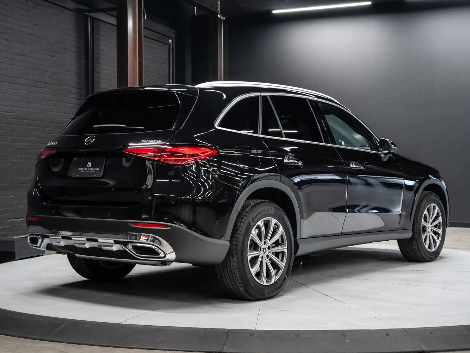 mph013_516883196_mercedes_benz_glc_2025_0cdb55cdc9