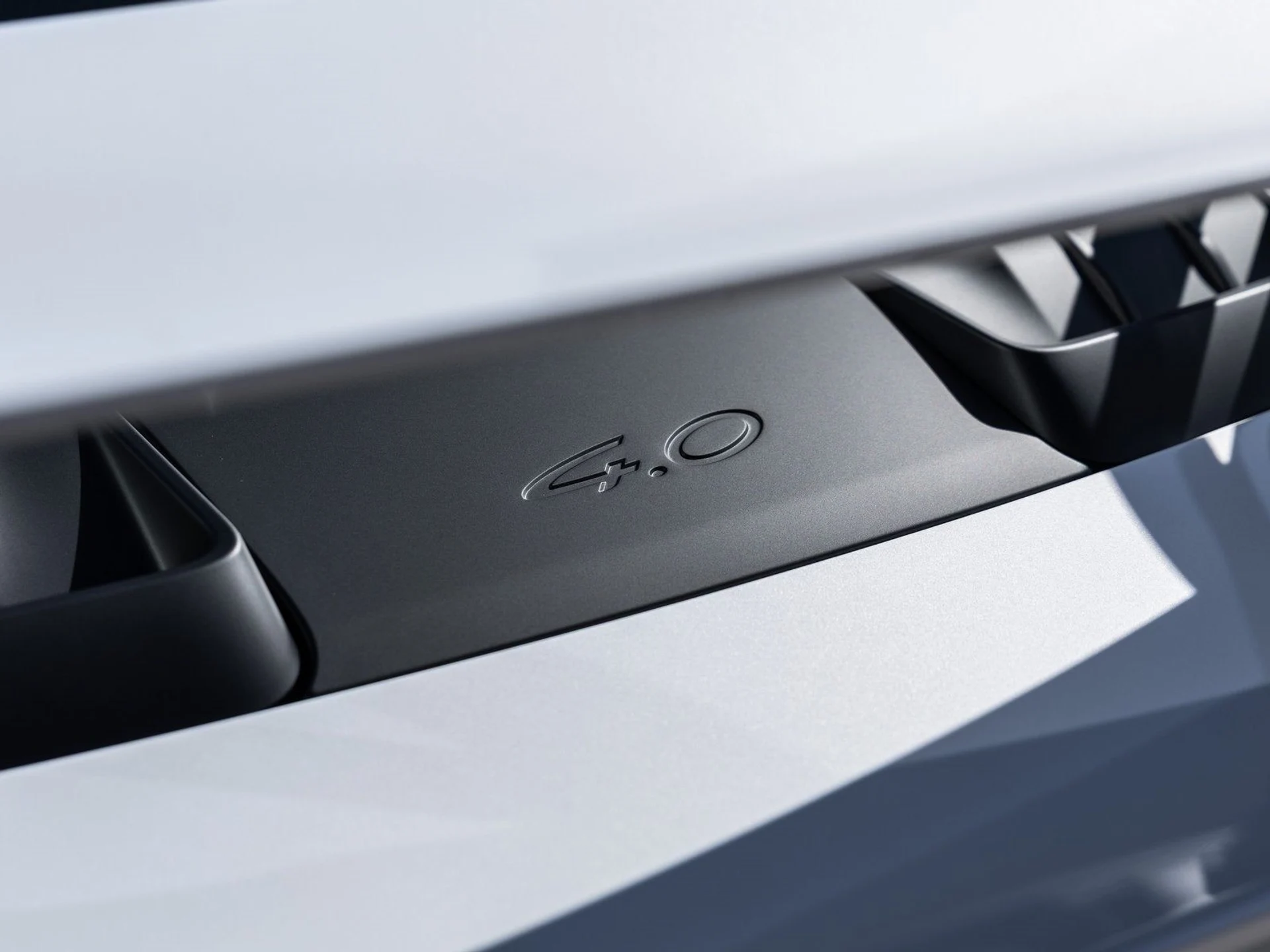 mph013_521180145_14_2828370351