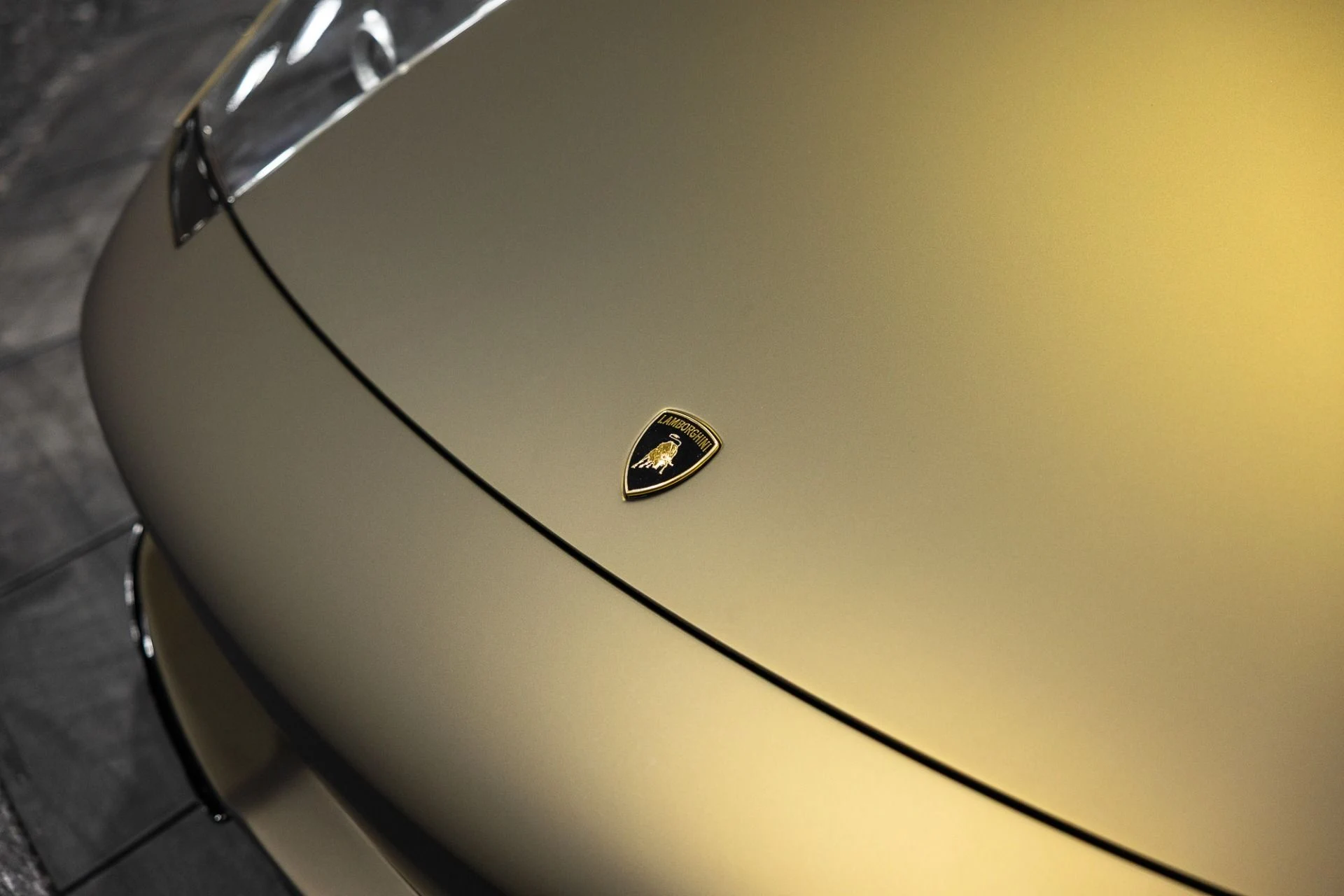 mph013_522343339_Used_2007_Lamborghini_Murcielago_LP_640_6_SPEED_RWD_CONVERSION_CARBON_CERAMIC_BRAKES_1763250283_e8555aa181