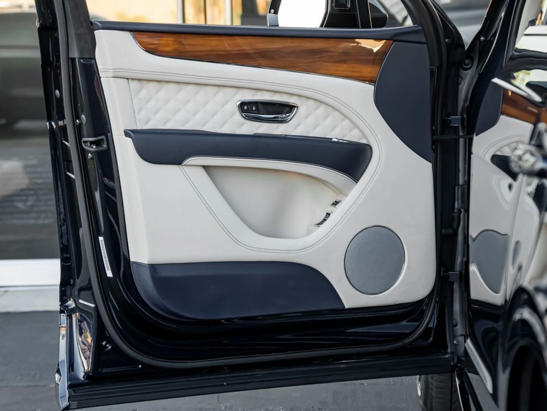 mph013_529491433_14_ada00a04bb