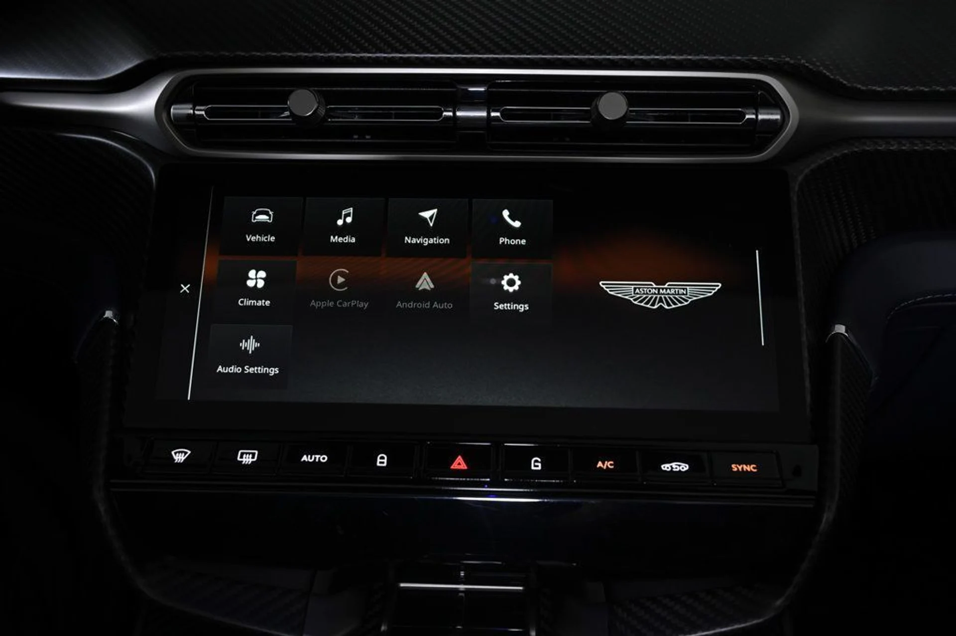 mph013_533007507_new_2026_aston_martin_vanquish_volante_11350_22980293_13_1024_f912ed4518