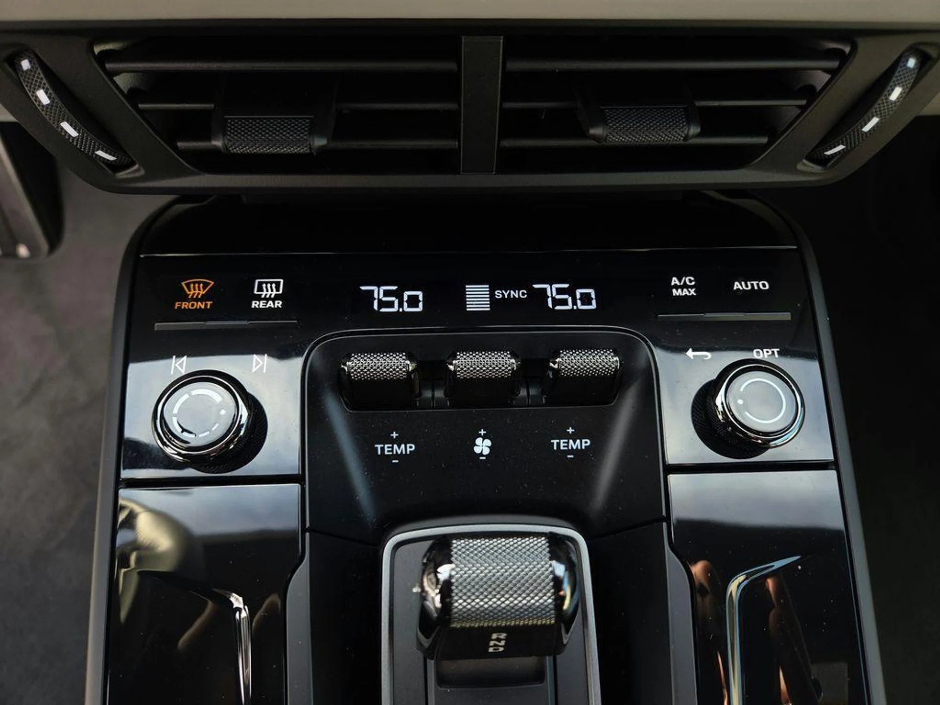 mph013_534609868_Cmcav_Arx_GKLY_94lfqvz8_KAI_Ii_Kg_c33fbee5c5