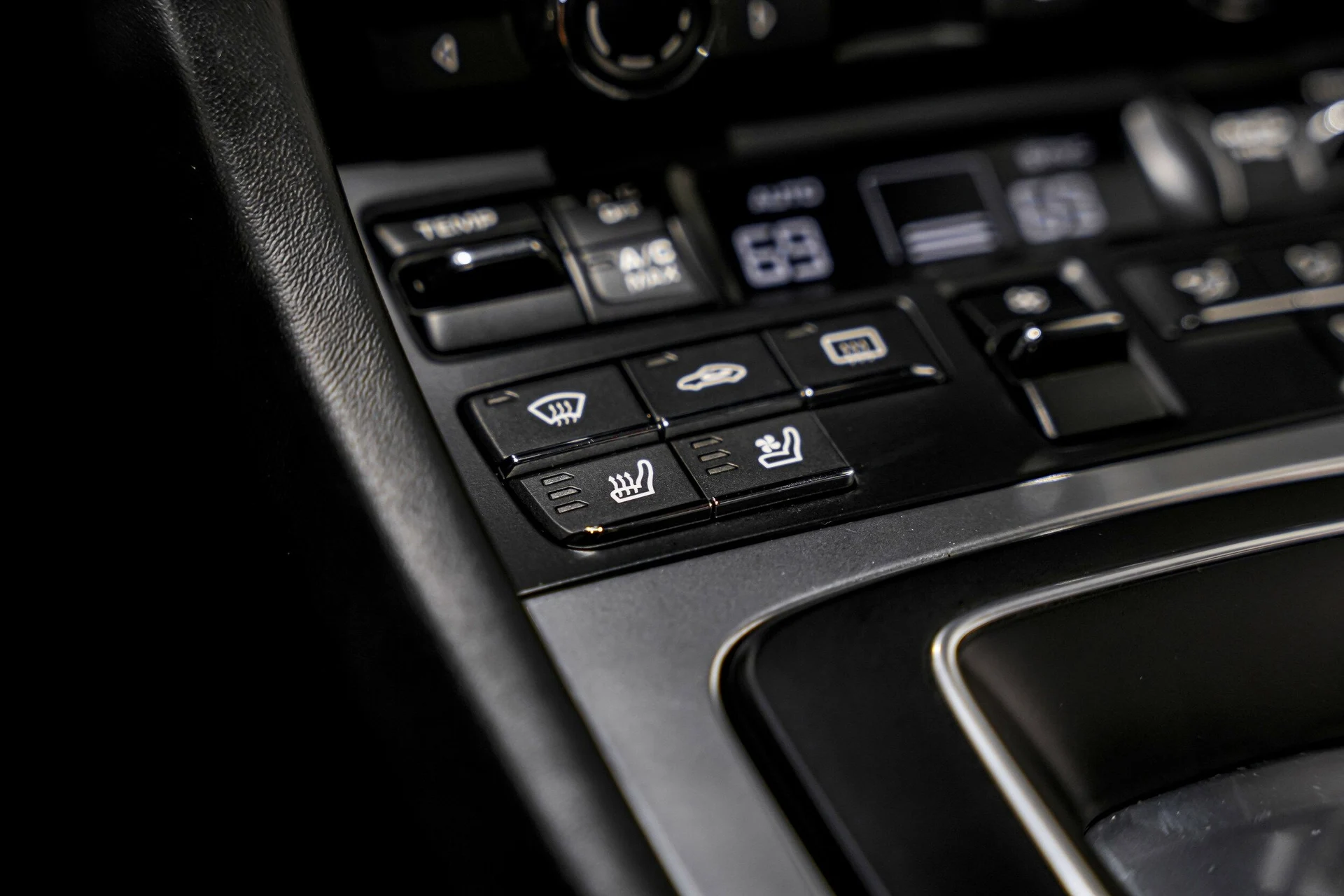 mph013_546398450_8d0737710dce4ffb437c27153f4e7175x_ae563338d0