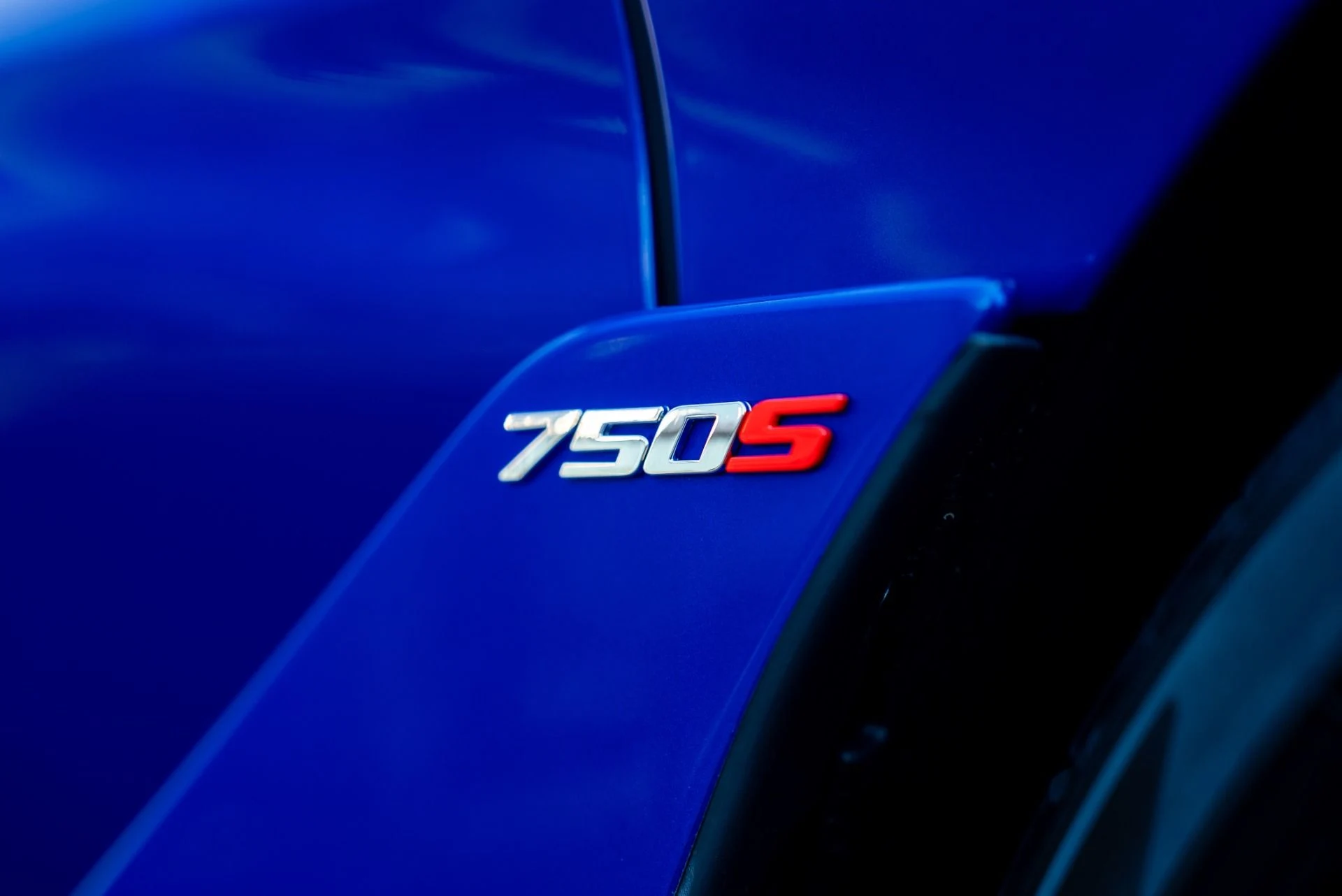 mph013_54674356_Used_2024_Mc_Laren_750_S_Spider_1764028918_c96cf2a7ad