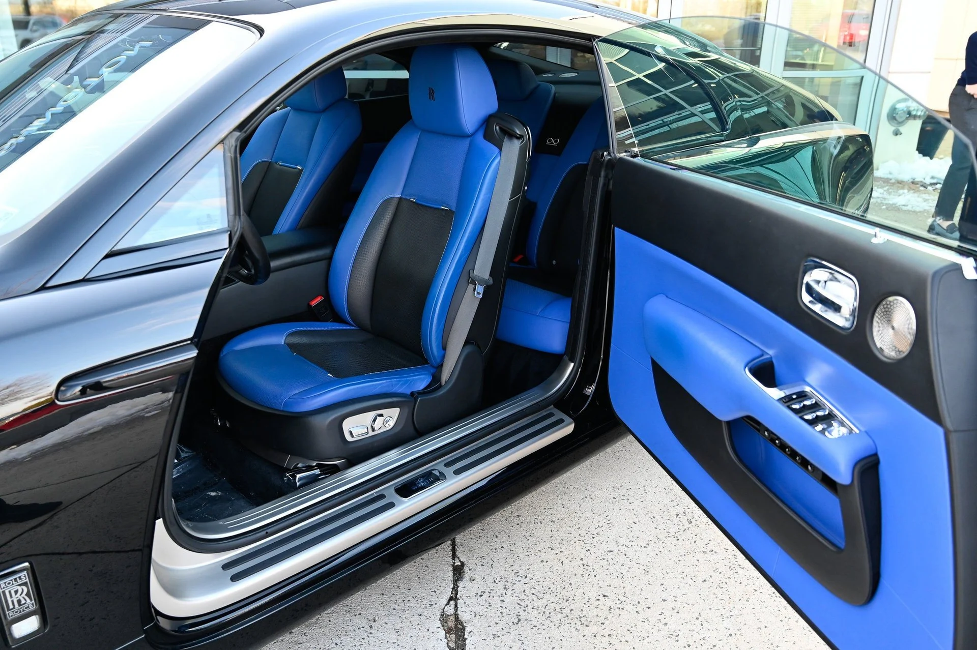 mph013_550032297_4ef15138c7c2480398a185f0f5d365ef_41ab24433e