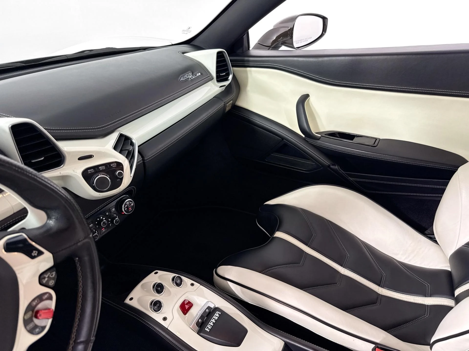 mph013_551240227_Used_2010_Ferrari_458_Italia_1784741779_7c06660c5c