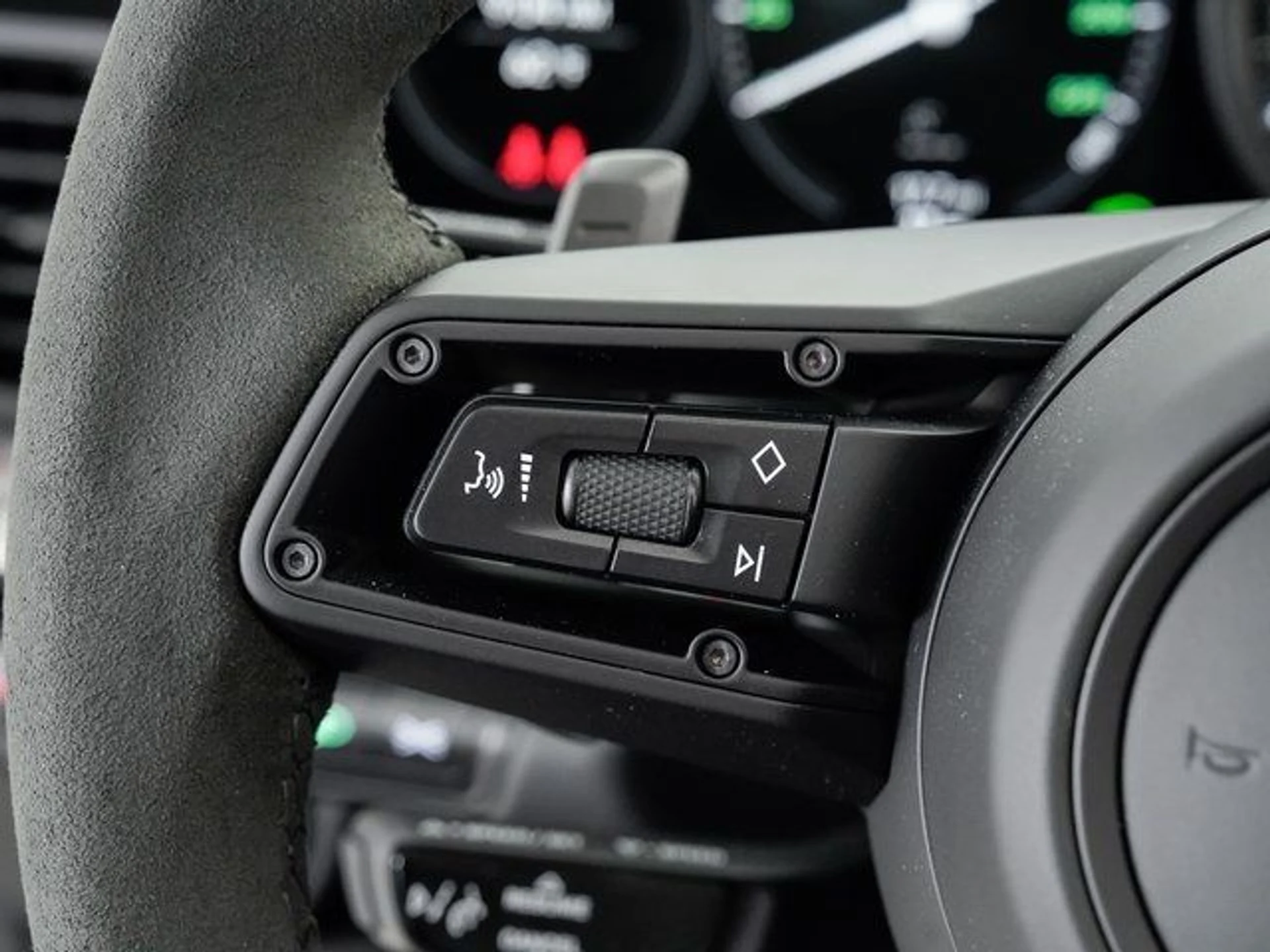 mph013_55185624_94b812be159f13b170afbdaeb6362241_e45c196fe8