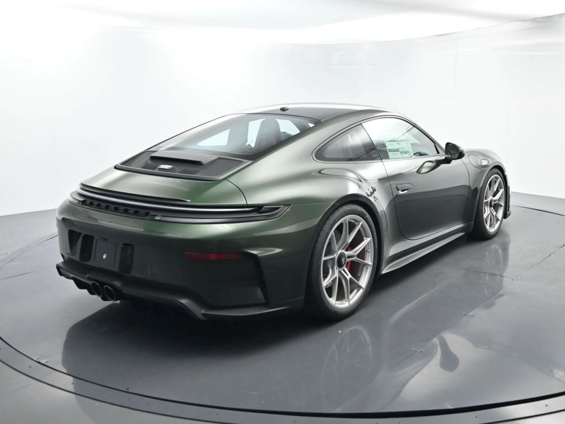 mph013_552365414_eea77e16d49469f9eb74b57ed1f73fc7_09010095d1